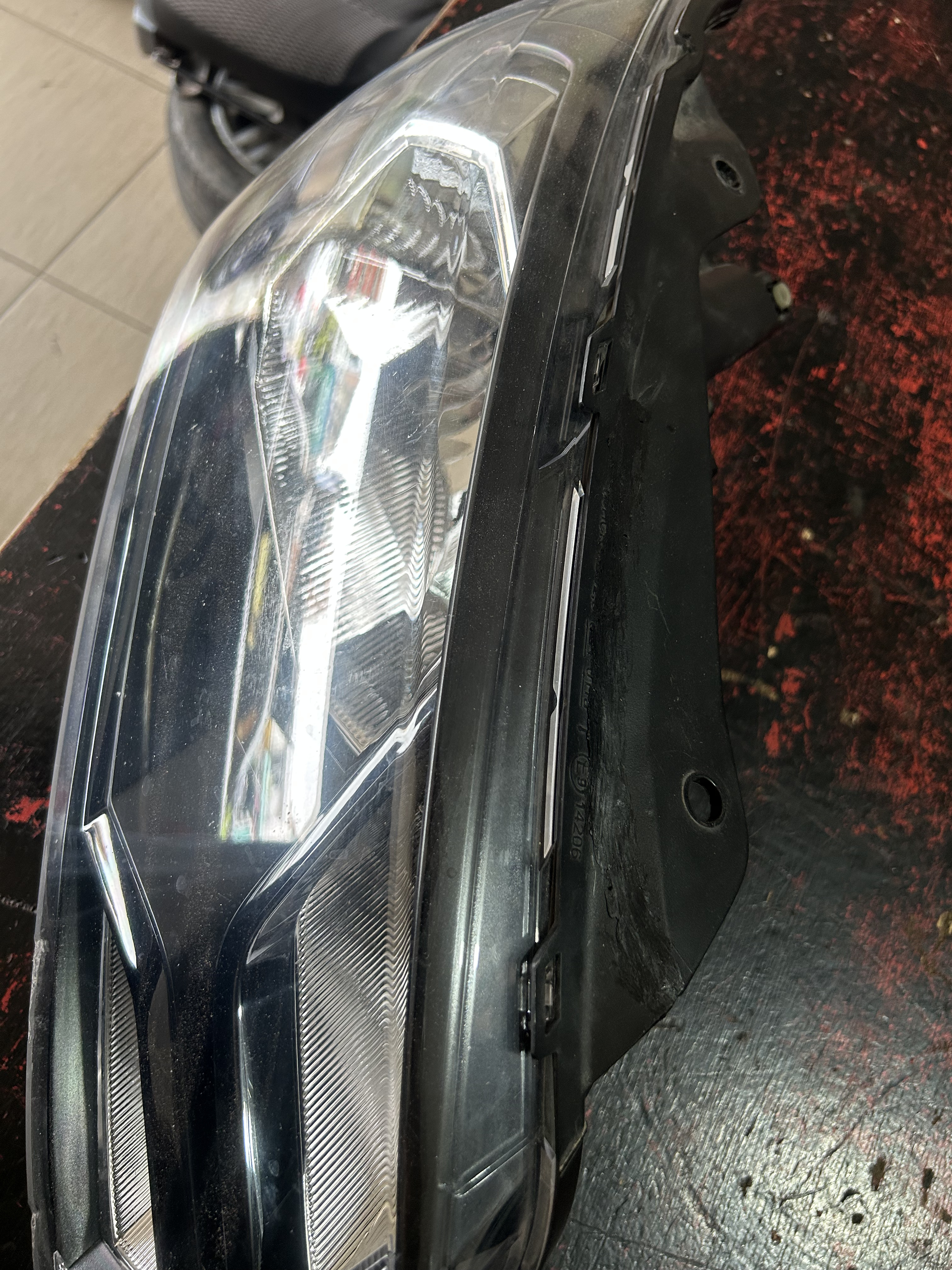 Farol Saveiro/gol G8 L.D (recuperado Em Perfeito Estado) - Imagem 3