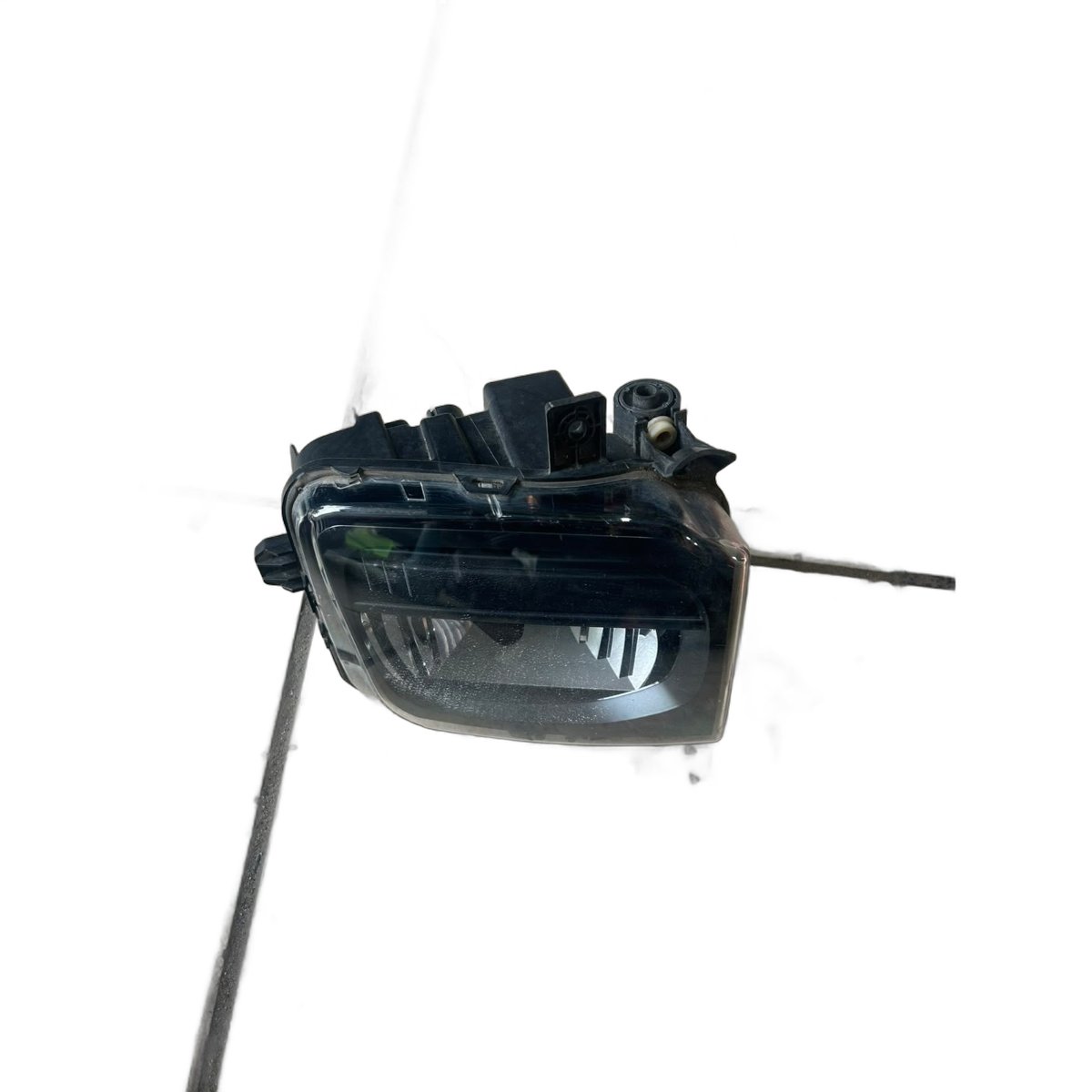 Farol De Milha Esq. T-Cross ORIGINAL (LENTE AVARIADA) usado - Imagem 3