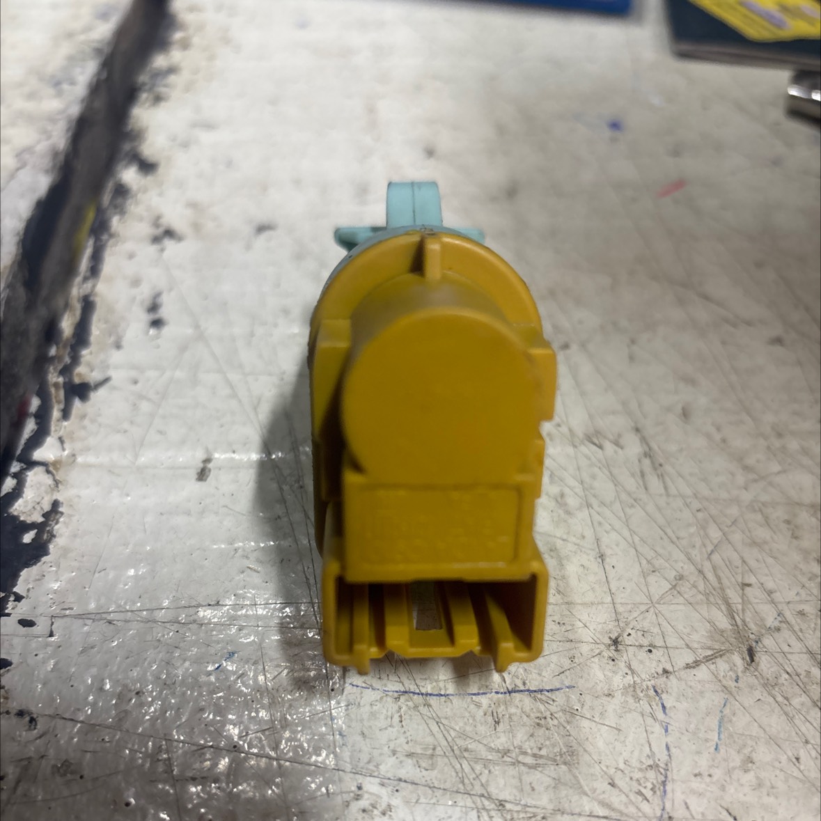 Interruptor Pedal Freio Fiat Toro/Compass 52092117