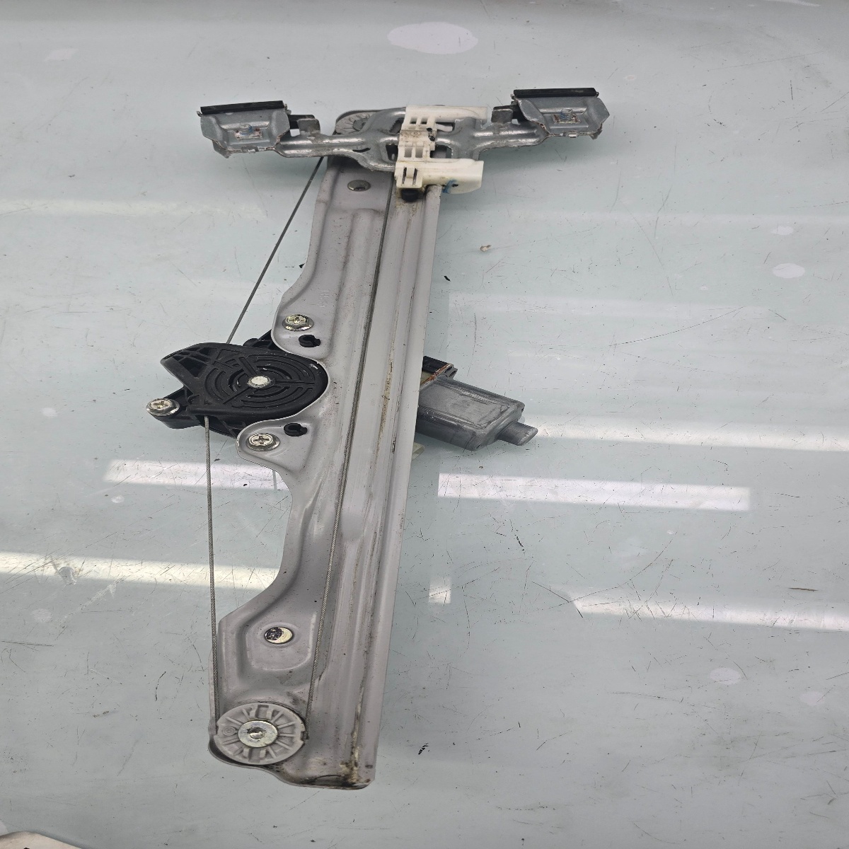 Máquina Vidro Elétrico Dianteira Esquerda Tracker - Imagem 2