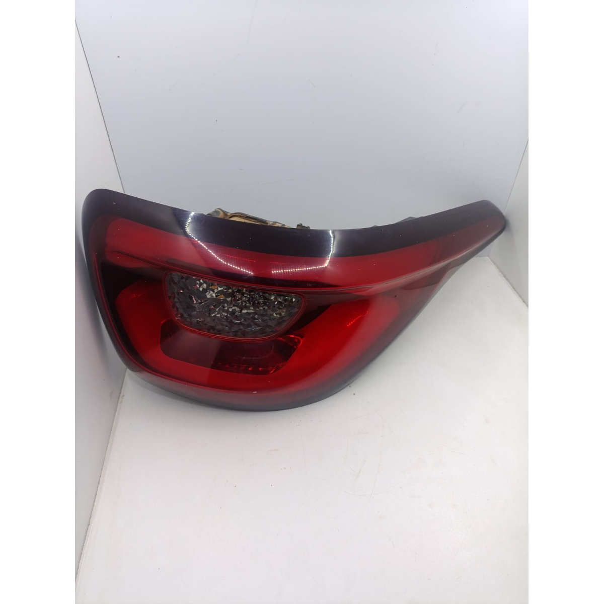 Lanterna Traseira Fiat Toro Lado Direito - Imagem 2