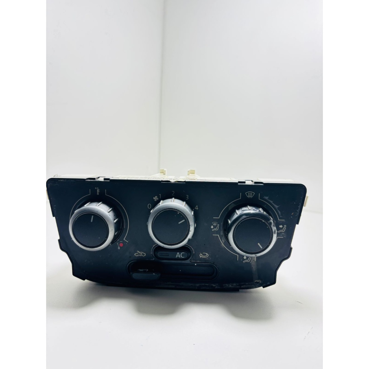 Comando Ar Condicionado VW Gol Voyage G5 QUEBRADO