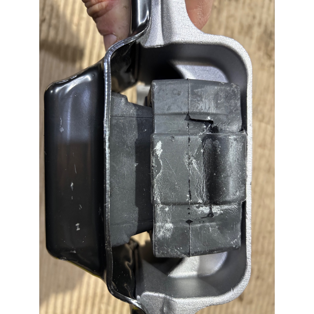 Coxim Do Motor Lado Esquerdo Jetta Ts2.0 - Imagem 5