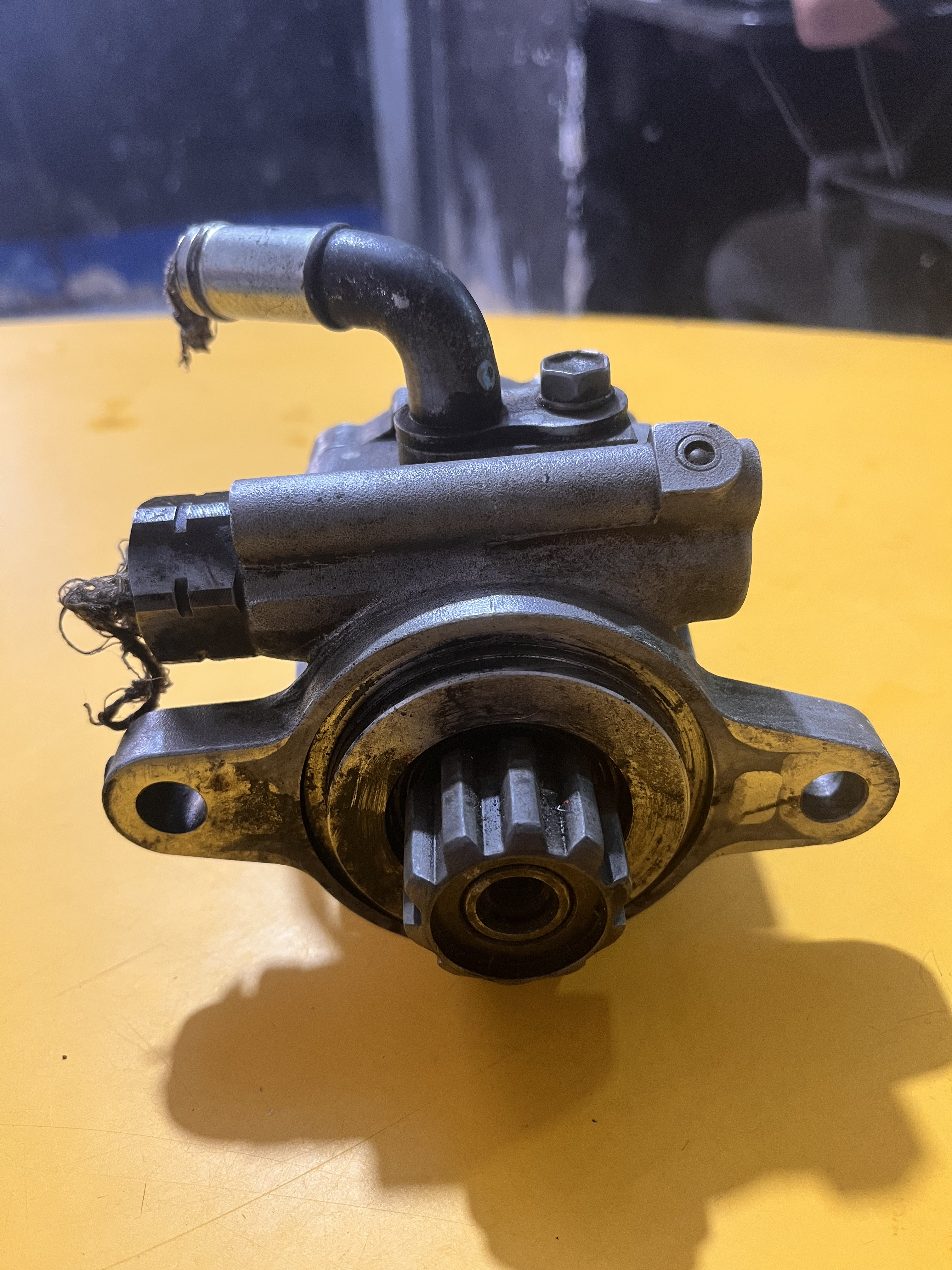 Bomba Direção Hidráulica Toyota Hilux - Imagem 5