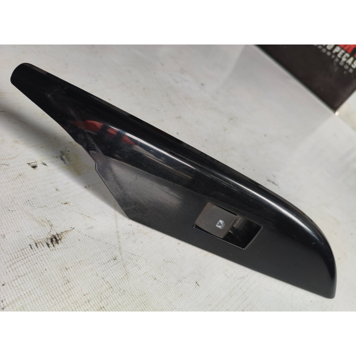 Moldura Botão Vidro Tras Dir Hilux Sw4 16/24 74271-0K370 - Imagem 6