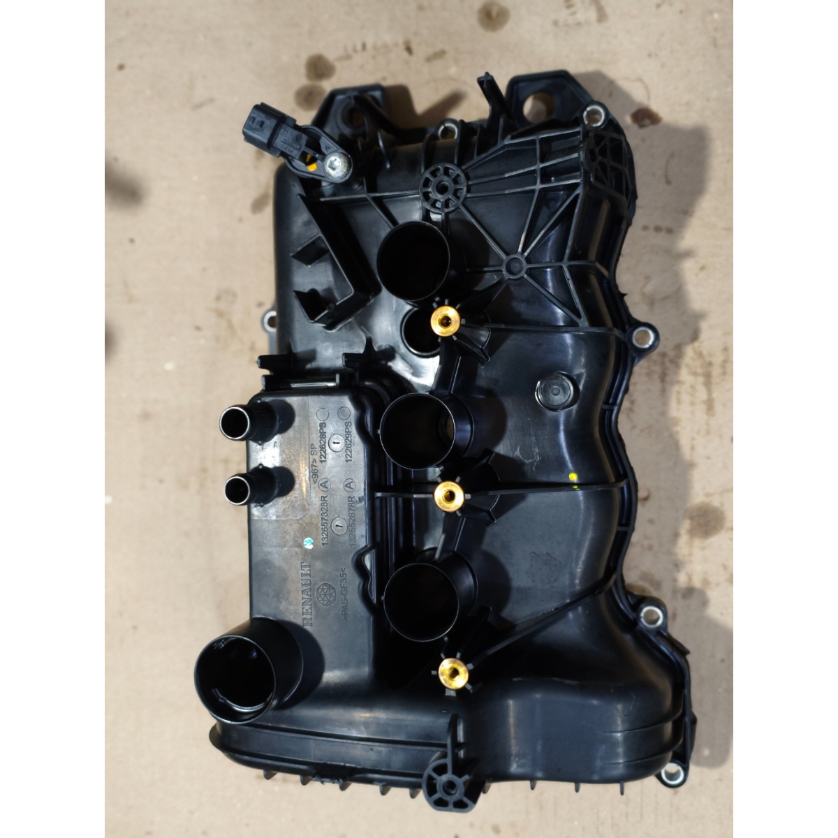 Tampa de Válvulas Renault Kwid 132657328R - Imagem 3