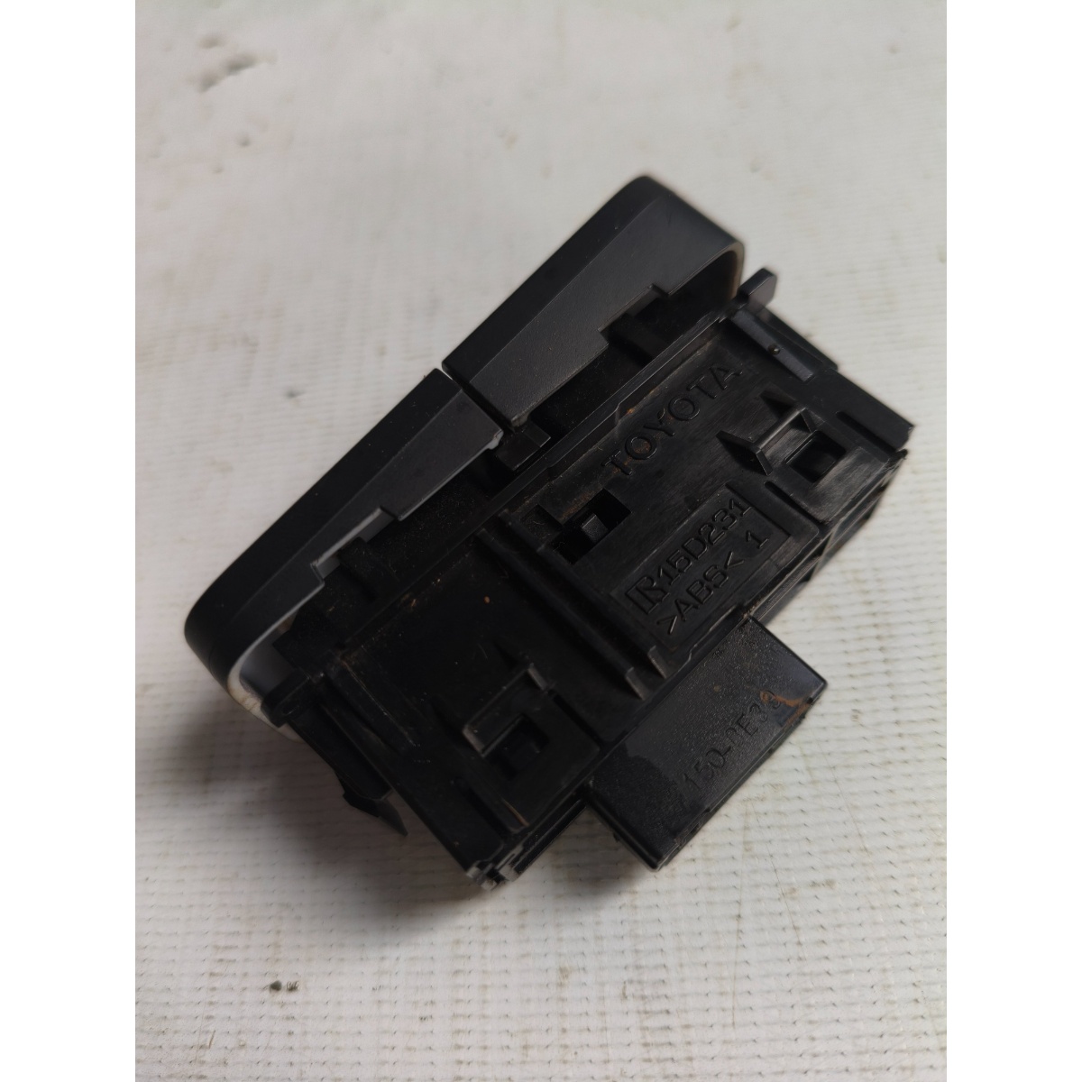 Botão Eco Mode Power Mode Toyota Hilux Sw4 16/24 15d231 Preto - Imagem 2