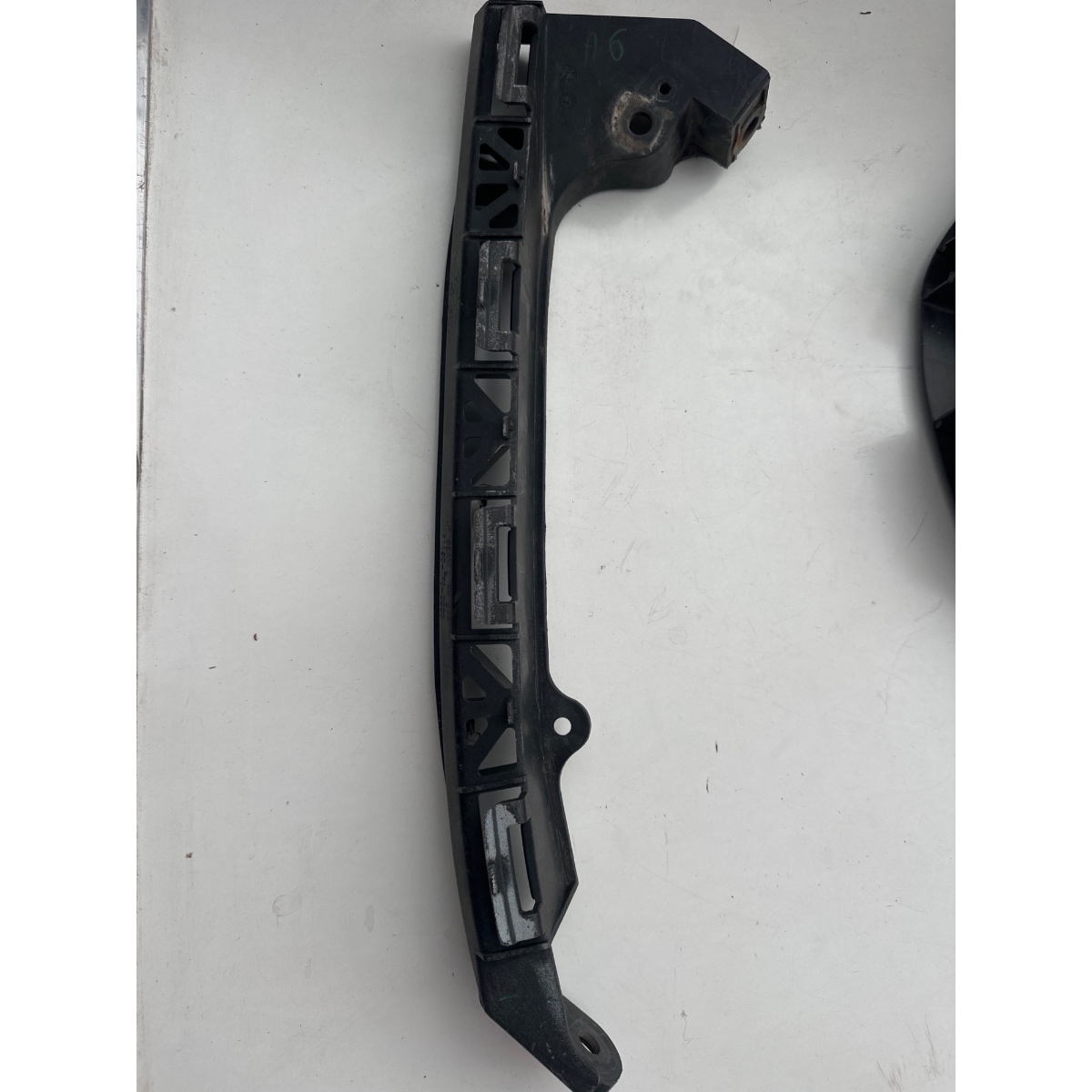 Suporte Esquerdo Parachoque Dianteiro Honda Fit