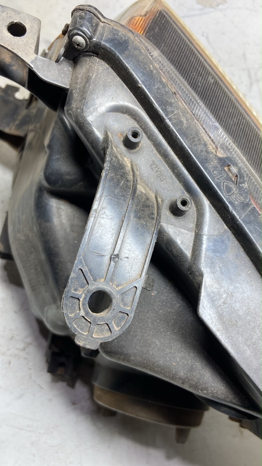 Farol Ford Ranger 2010 Lado Direito - Imagem 3