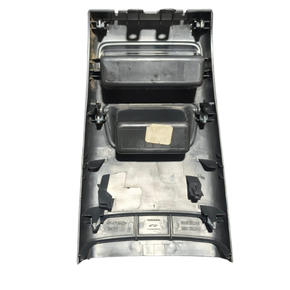 Acabamento Traseir Console Sentra Nissan 2014/16 969303SG2AB - Imagem 3
