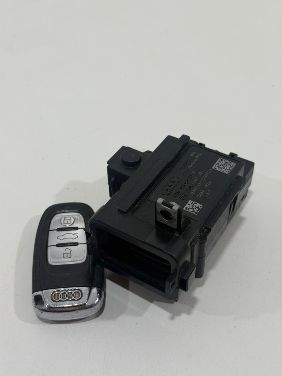 Leitor Chave Igniçao Audi A4 2010 8K0909131 - Imagem 6