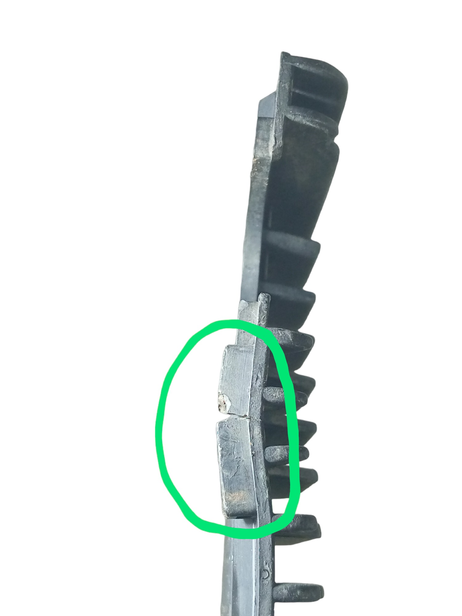 Grade Churrasqueira Gm Chevette 83 A 94 94624190 C/Detalhe - Imagem 4