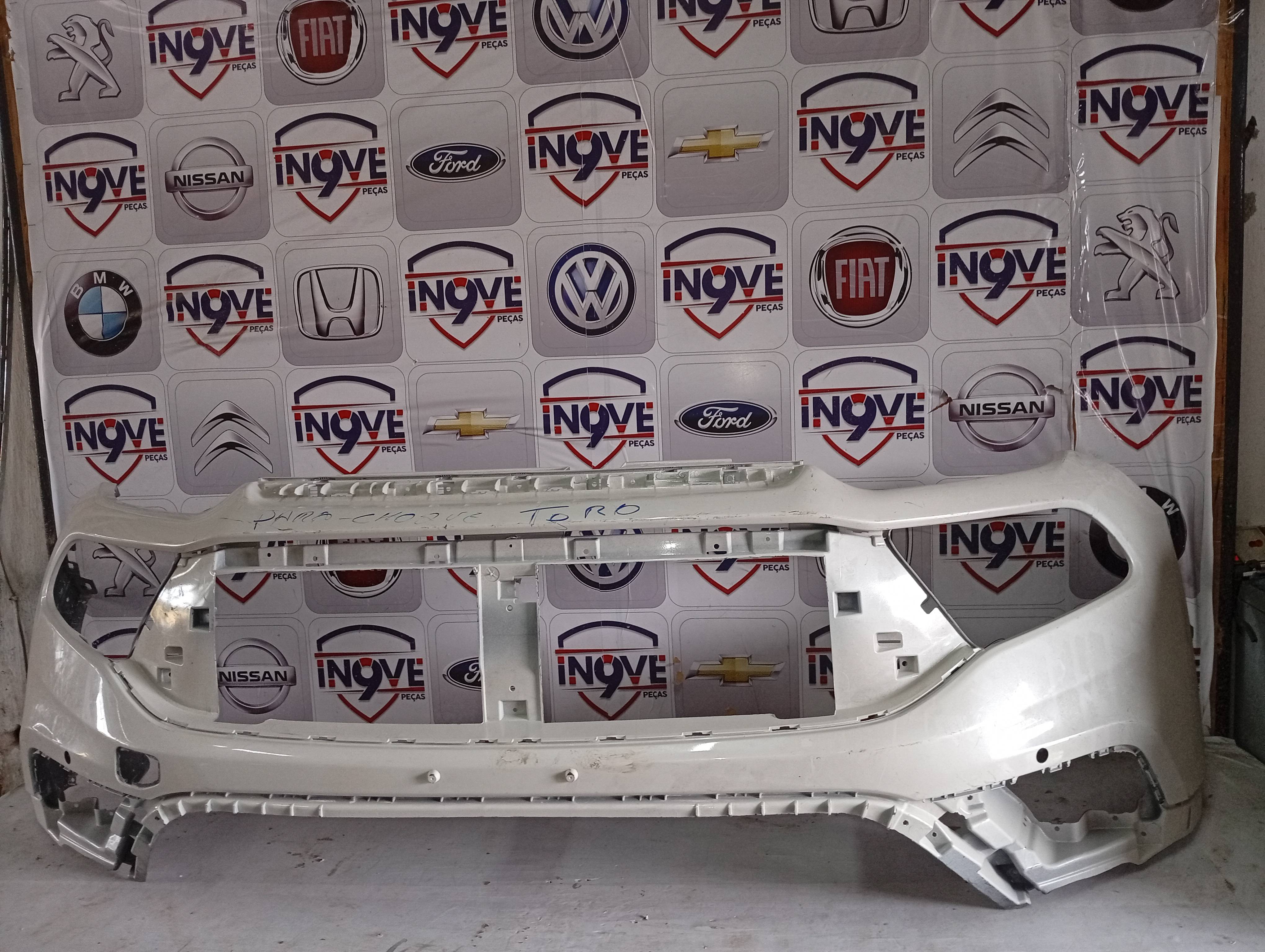 Parachoque Dianteiro Fiat Toro 2023 - Imagem 1