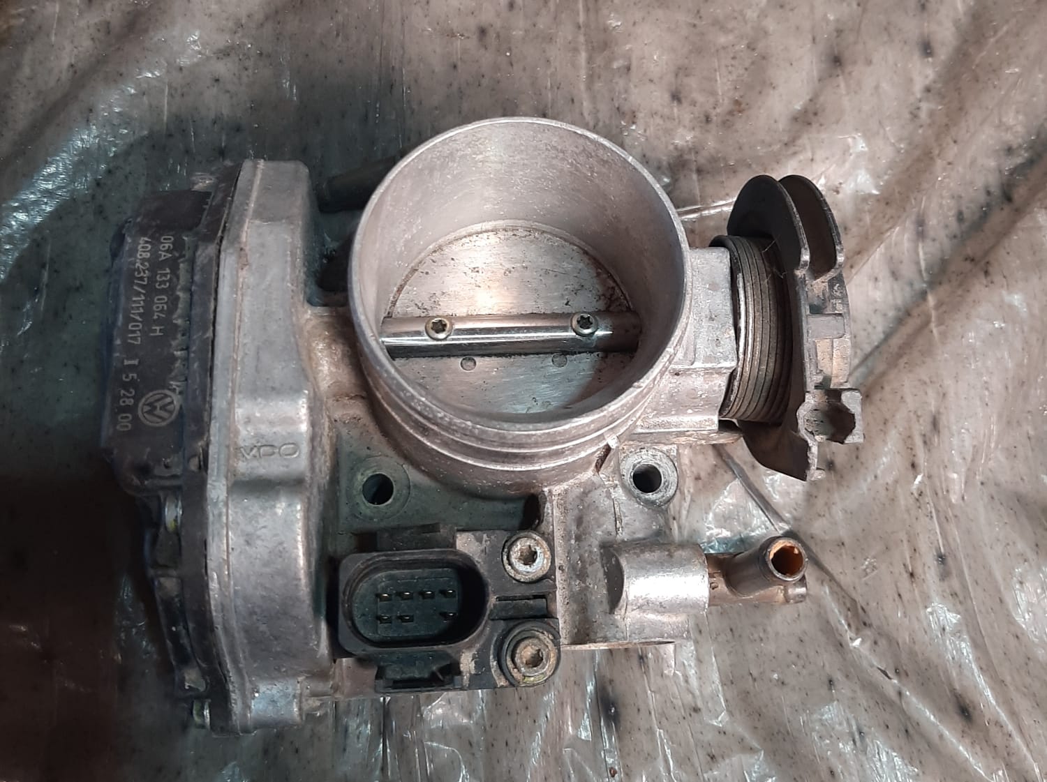 CORPO BORBOLETA TBI GOLF BORA 2.0 1998/2002 (GASOLINA)