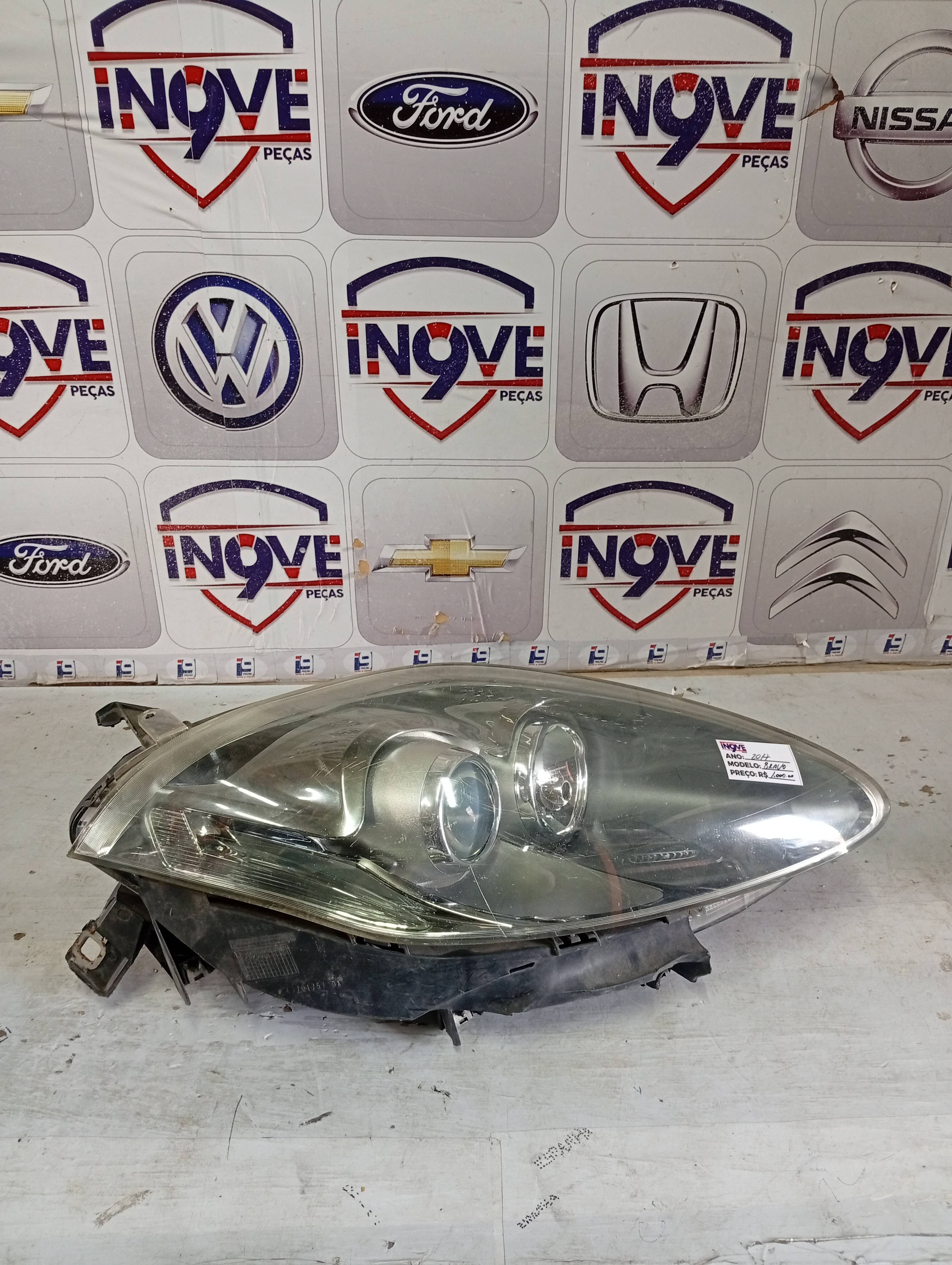 Farol Direito Fiat Bravo 2013 - Imagem 1