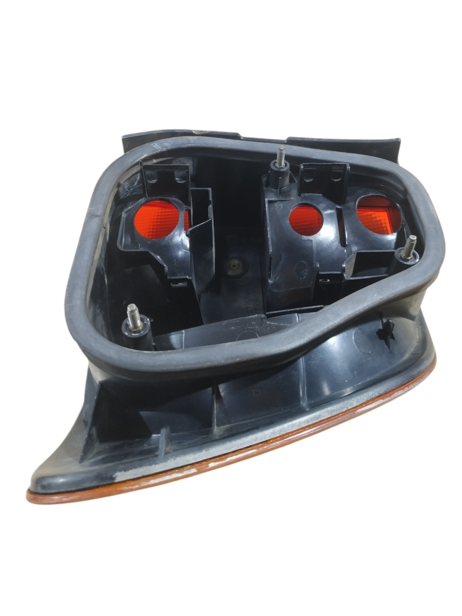 Lanterna Esquerda Volkswagen Polo Classic 97 1.8 C/detalhe E