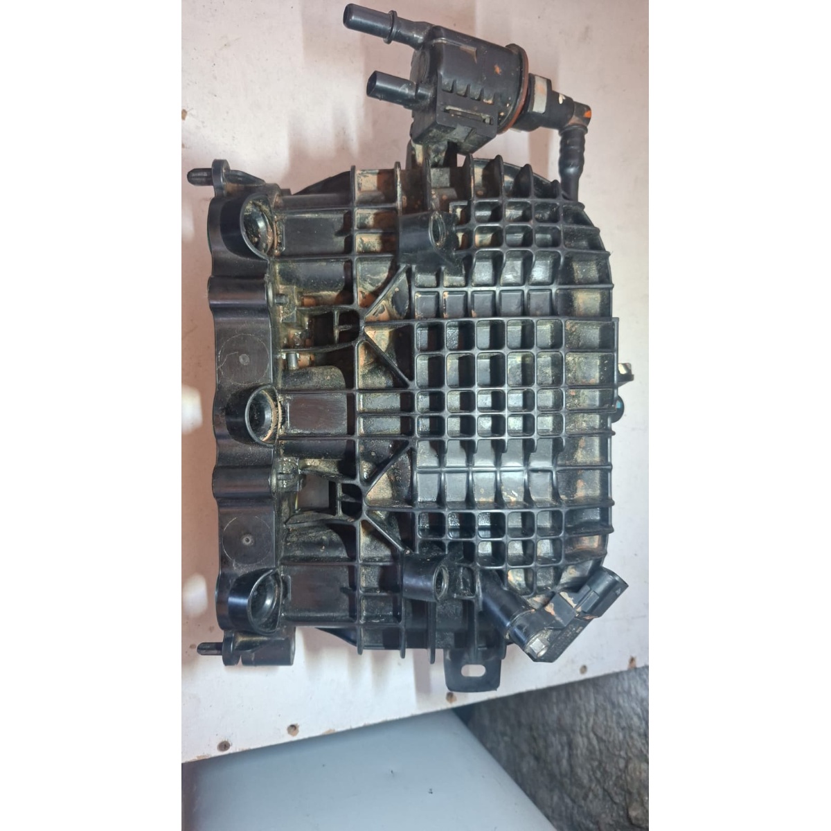 Coletor Admissão Onix 1.0 3cc Turbo Tracker Premier 55496676