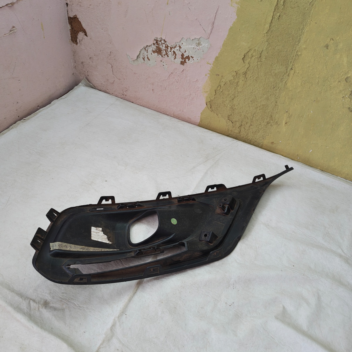 Moldura Farol Milha Direito Peugeot 408 2016 A 2019 - Imagem 4