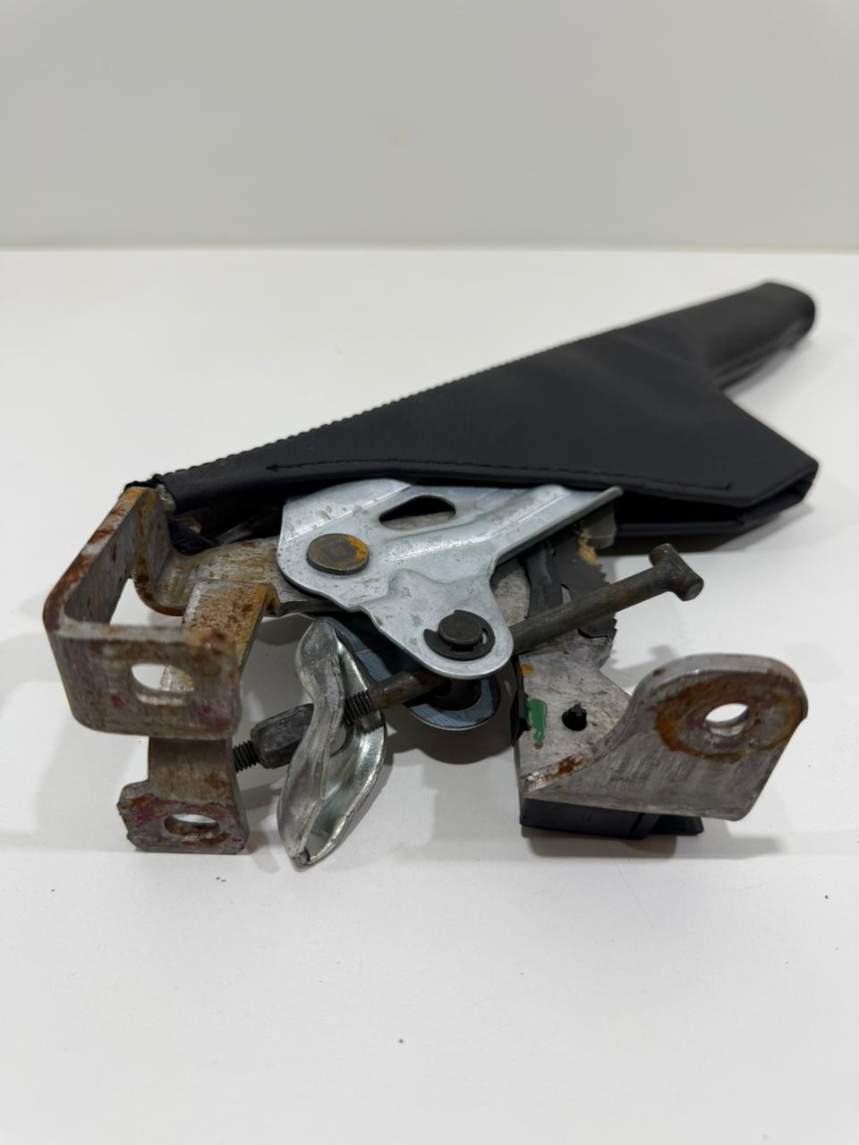 Alavanca Freio Mão VW Golf 1J0947561 - Imagem 2