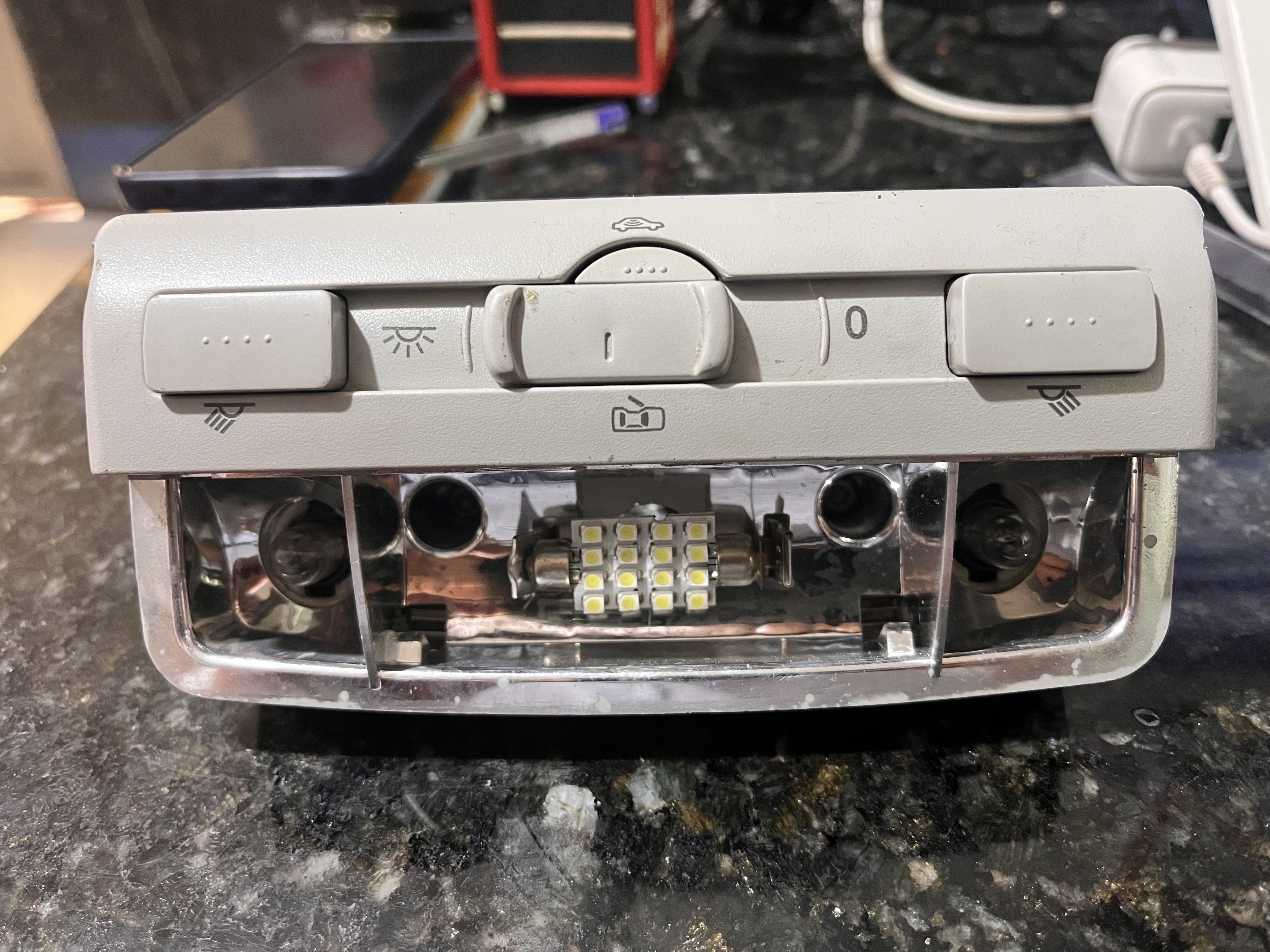 luz de teto de cortesia