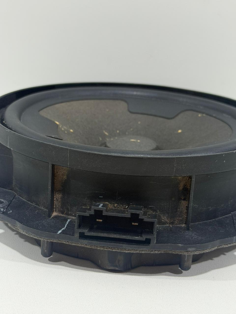 Alto Falante Porta Dianteira Vw Taos - Imagem 3