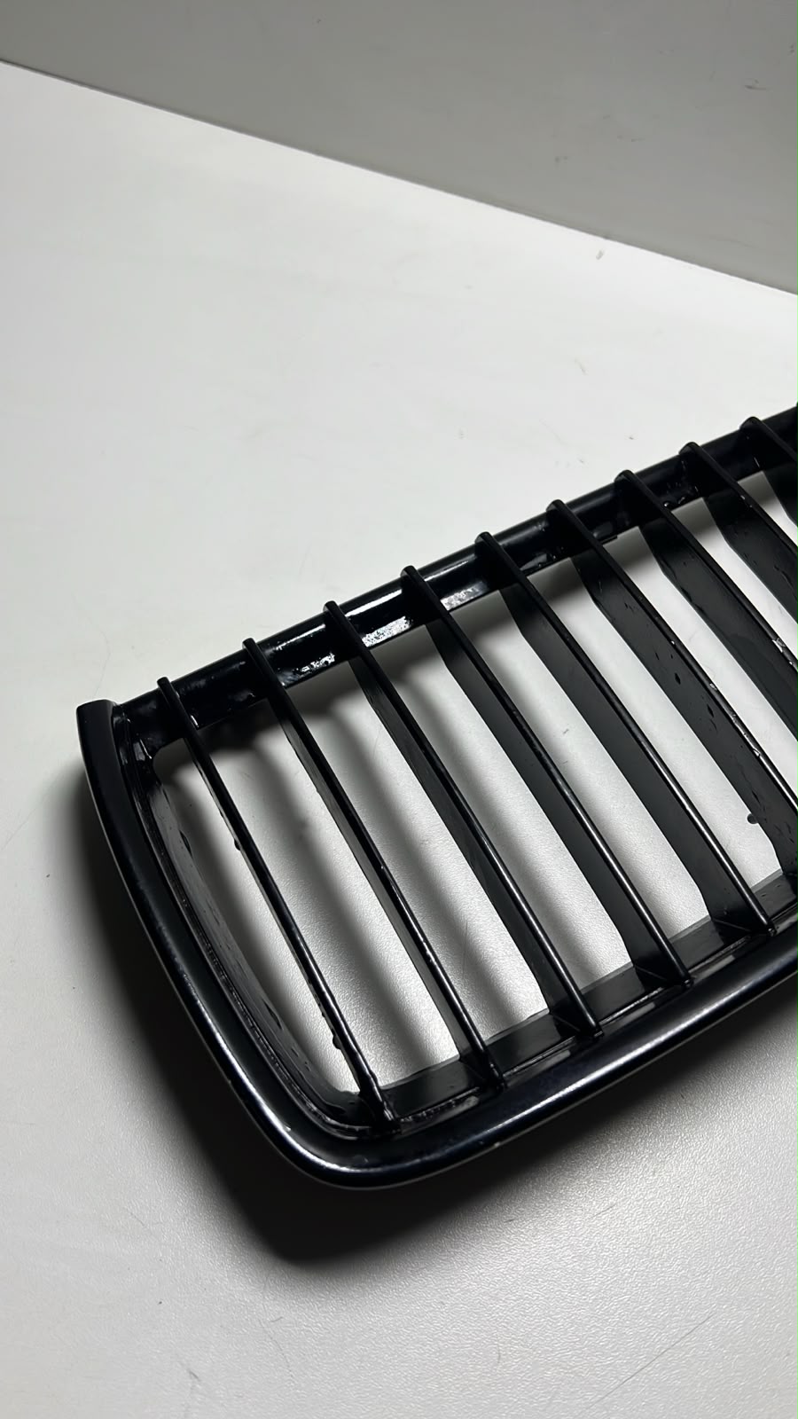 Grade Frontal Bmw Serie 3 E36 L.E 1996 a 2000  51138195151 - Imagem 4