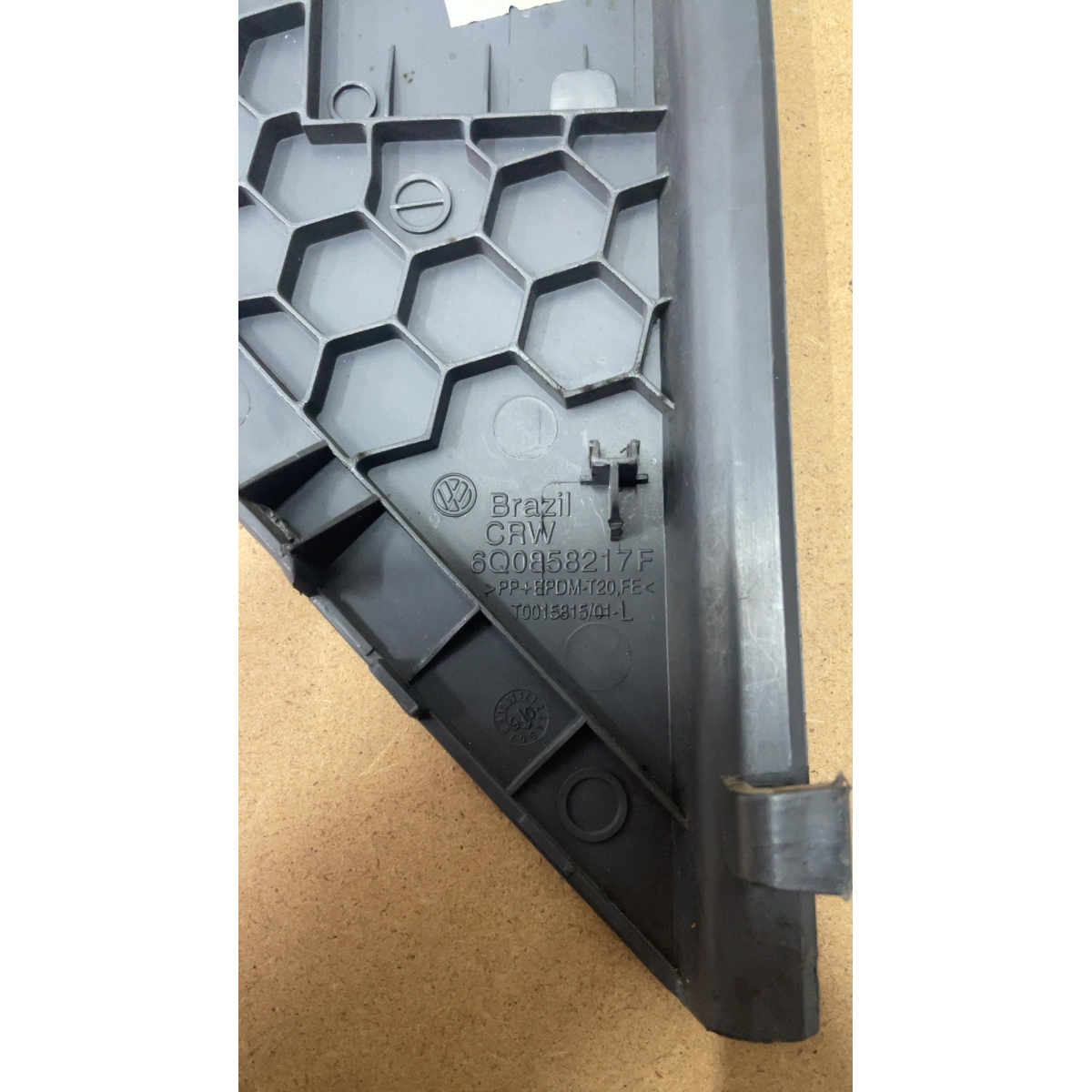 Moldura Lateral Do Painel Vw Polo - Imagem 3