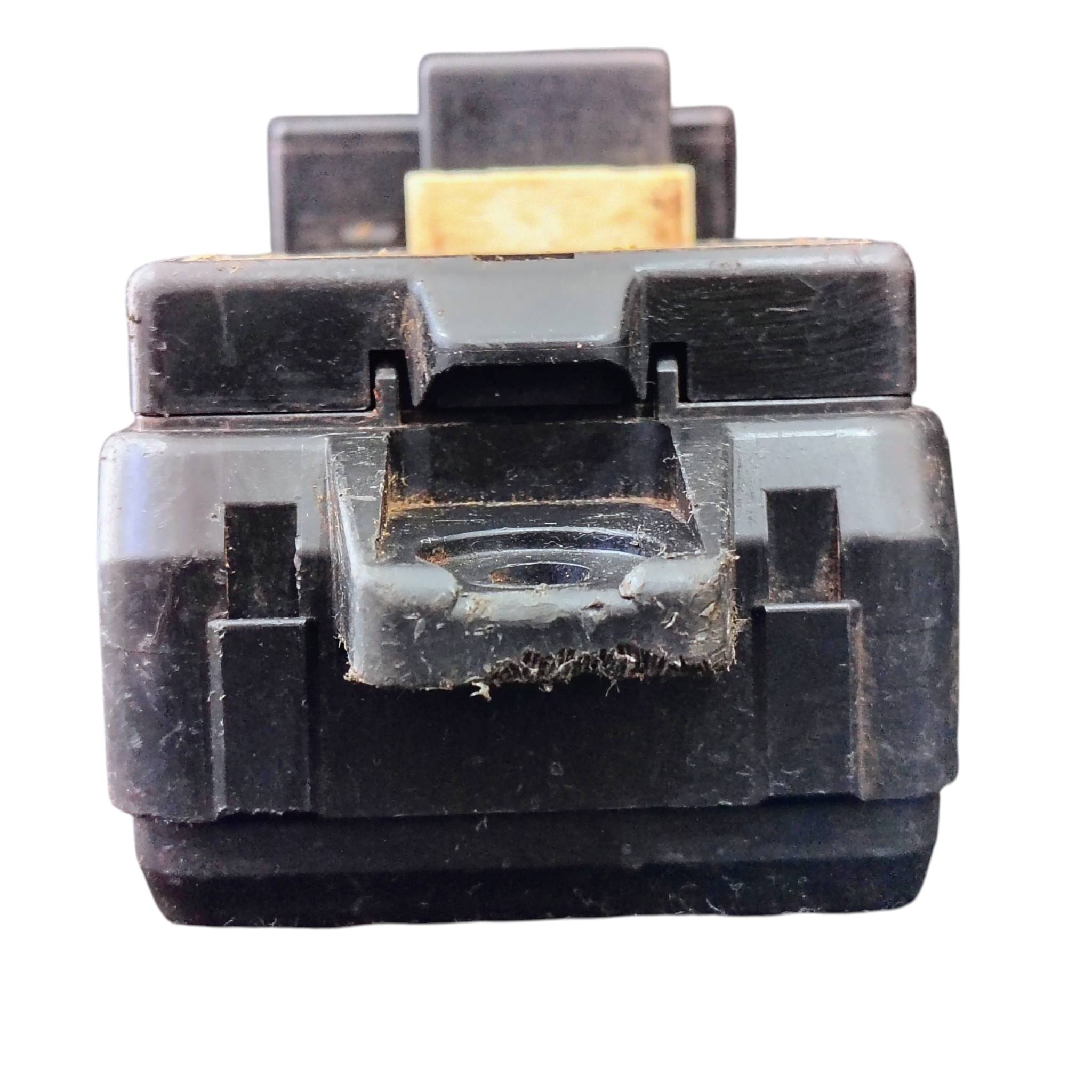Caixa Fusivel Rele Volvo S40 V40 00-04 Original 30889989 - Imagem 4