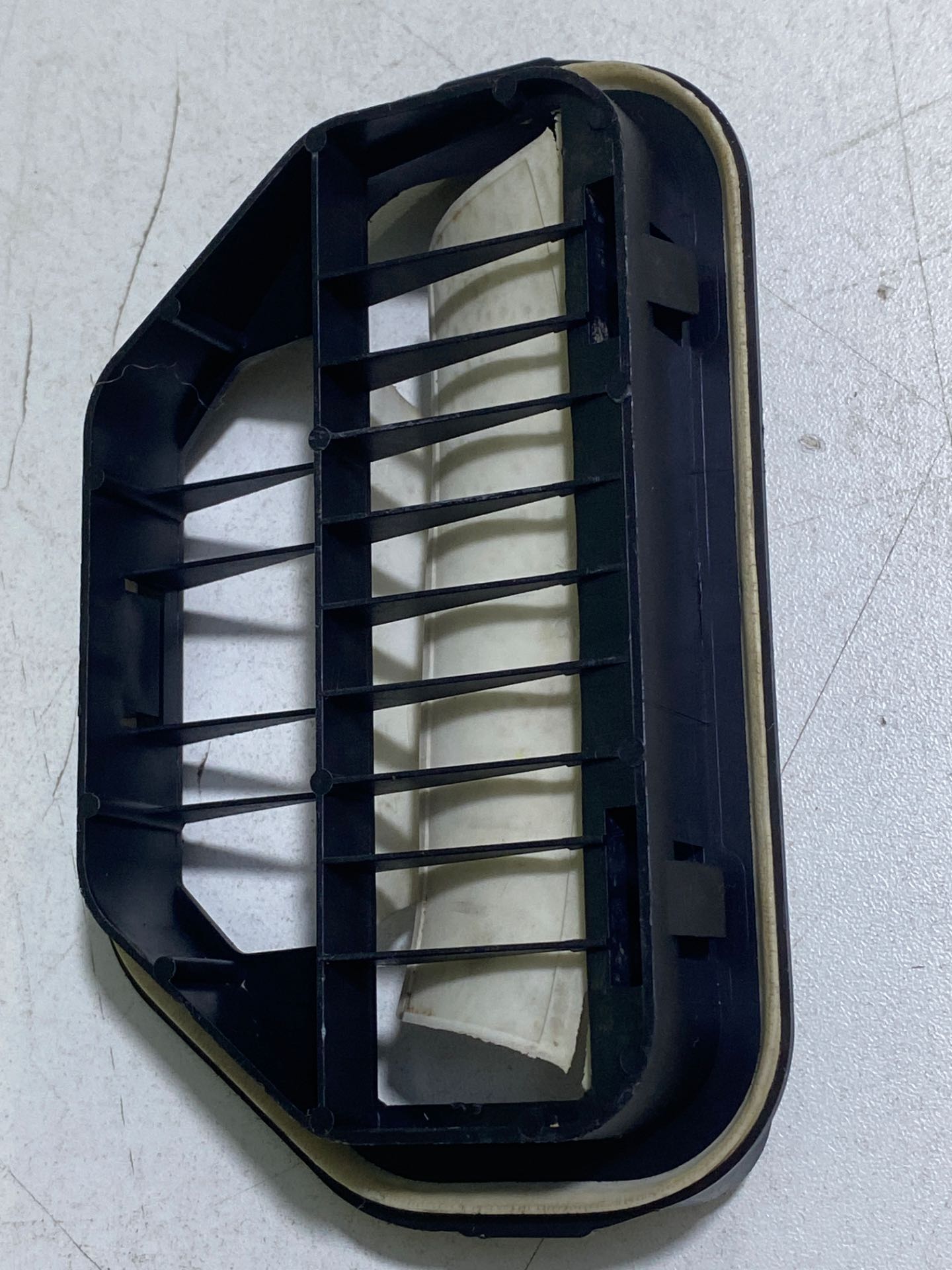 Grade Difusor Saída de Ar Ford Transit 2008/2013 - Imagem 3