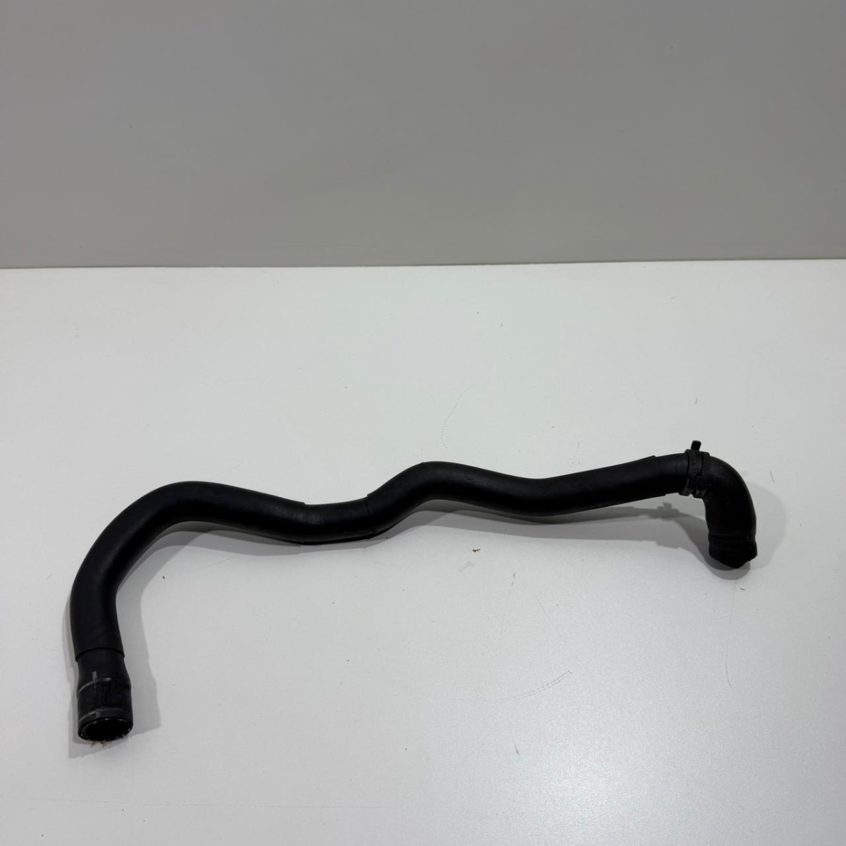 Mangueira Agua Radiador Vw Taos Tsi 1.4 2024 2025 5gb122073d