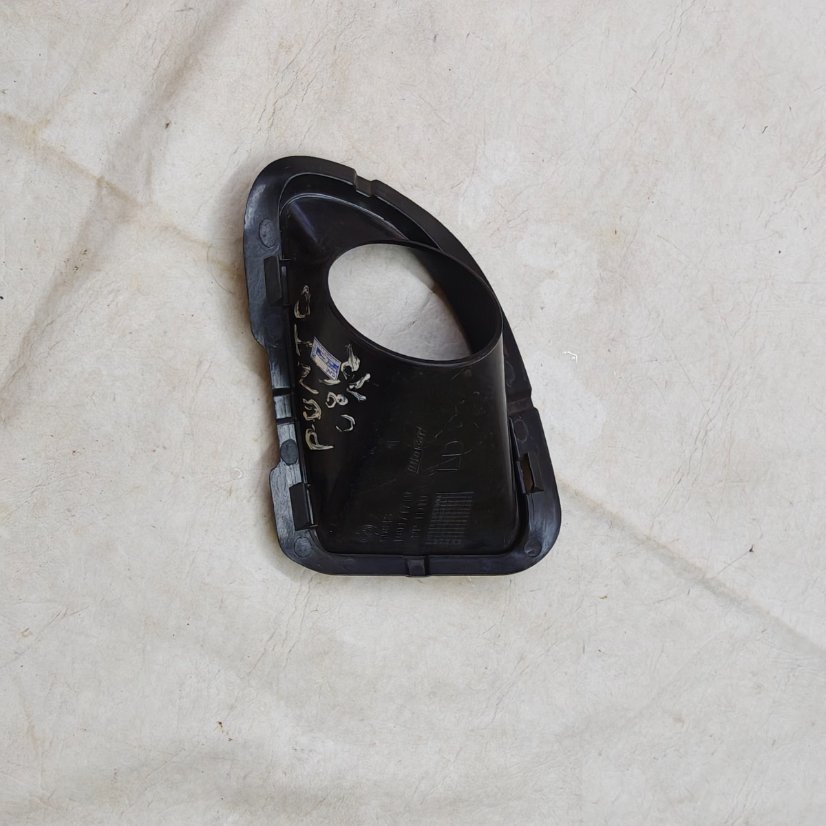 Moldura Farol Milha Direito Fiat Punto 2007 A 2012 Original Direito - Imagem 4