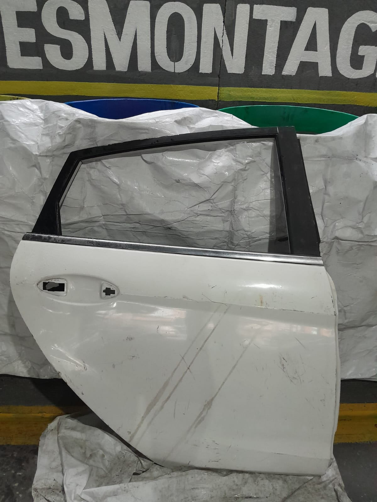 PORTA TRAS FIESTA HATCH 13/17 LD BRANCO