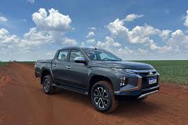 Porta Dianteira Direito Mitsubishi L200 Triton 2022-2024