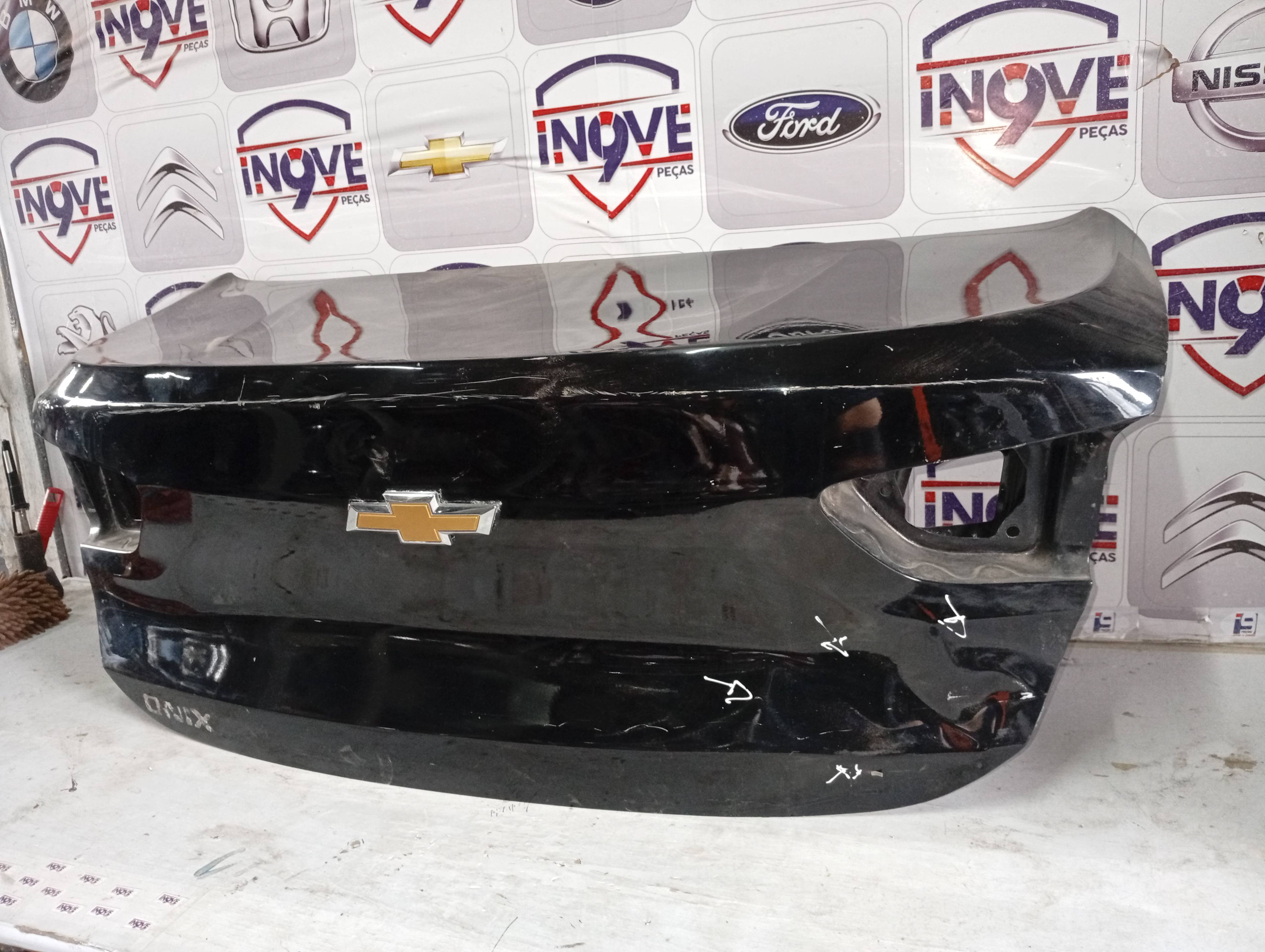 Tampa Traseira Chevrolet Onix Plus - Imagem 2