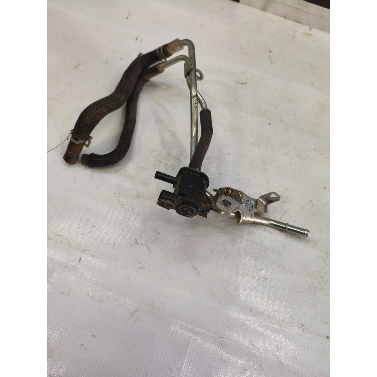 Valvula Canister C/Mangueira Corolla 2.0 14 A 19 9091012276 - Imagem 3
