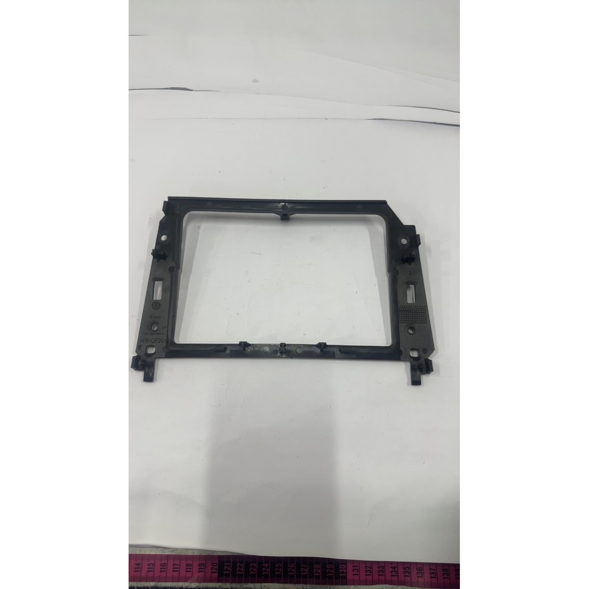 Moldura Painel Multimídia Volkswagen fox - Imagem 2