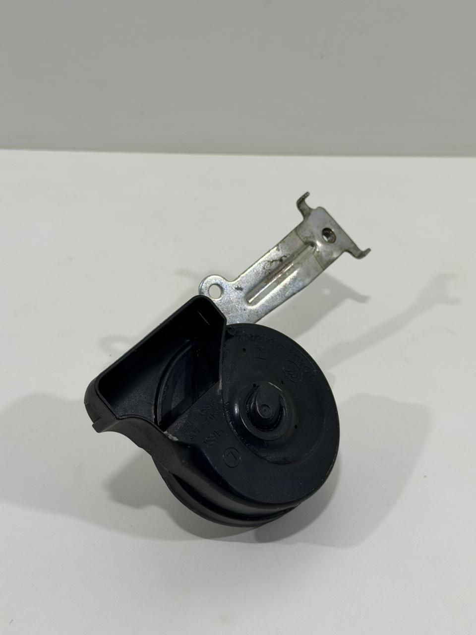 Buzina Original Audi A3 L.E  8v 2013 A 2021 8v0951209 - Imagem 4