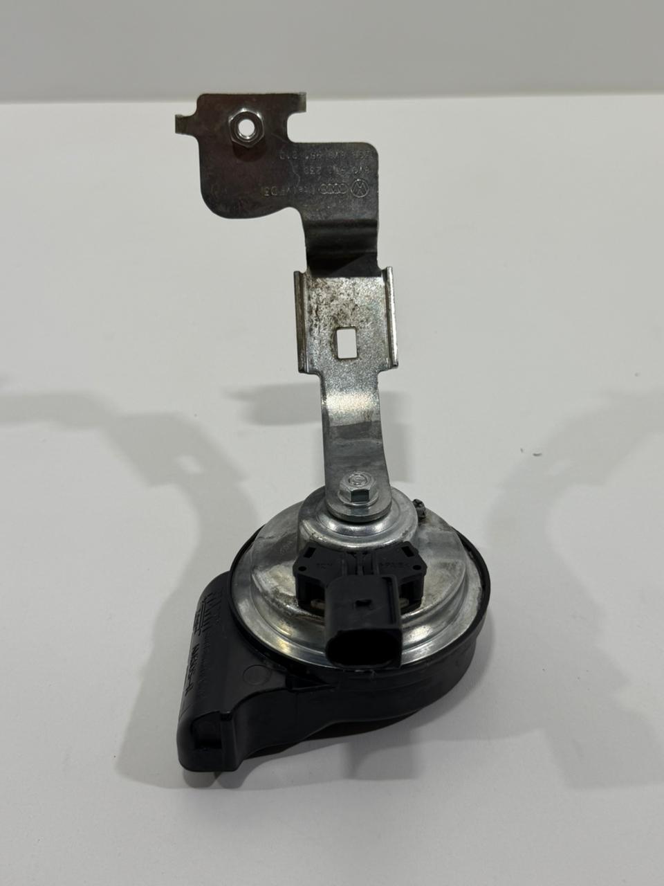 Buzina Original L.D Audi A3 2014/18 8v0951230 - Imagem 4