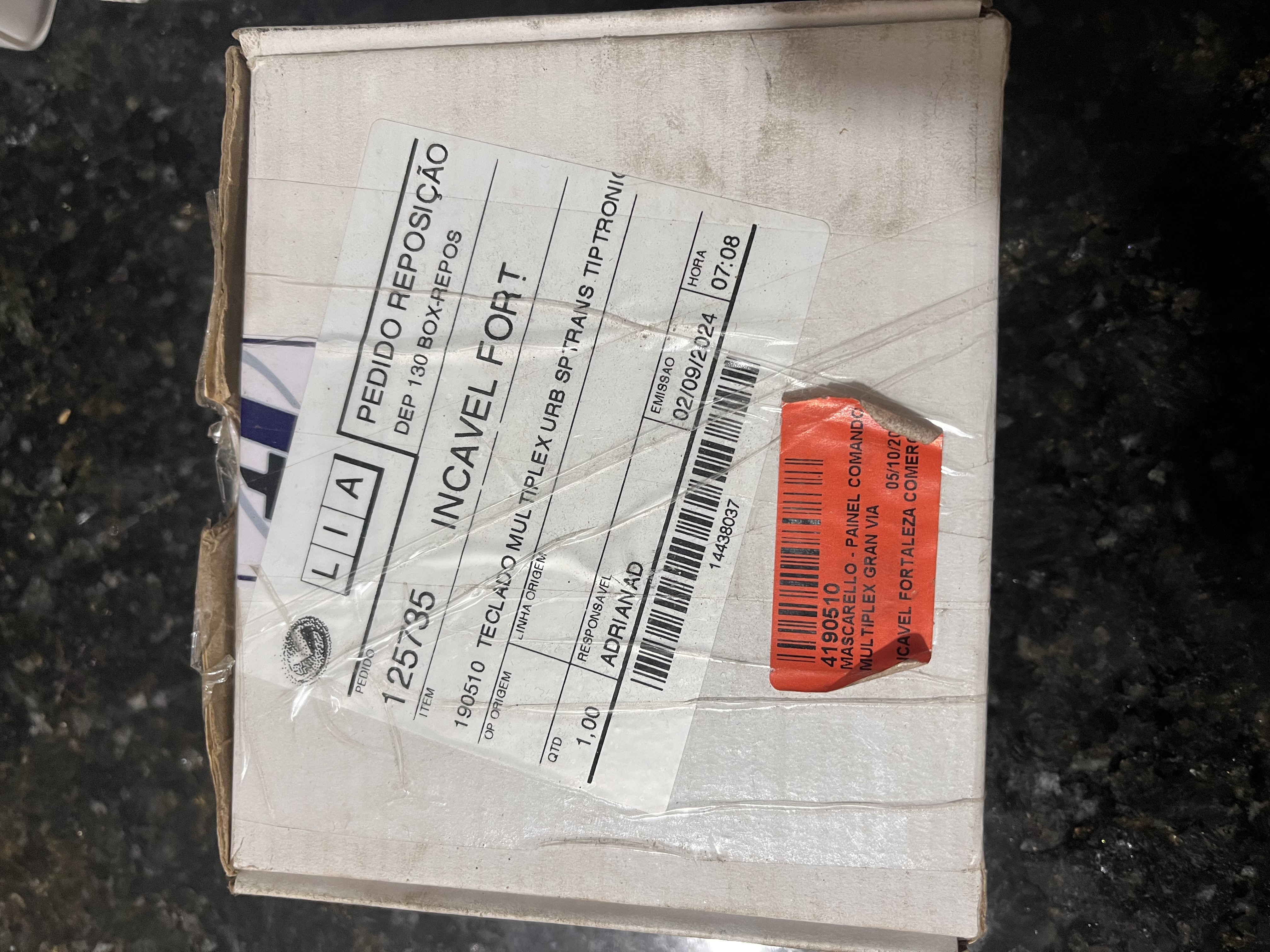 Conversor de Tensão Step-Down da marca Vision (modelo VE20)