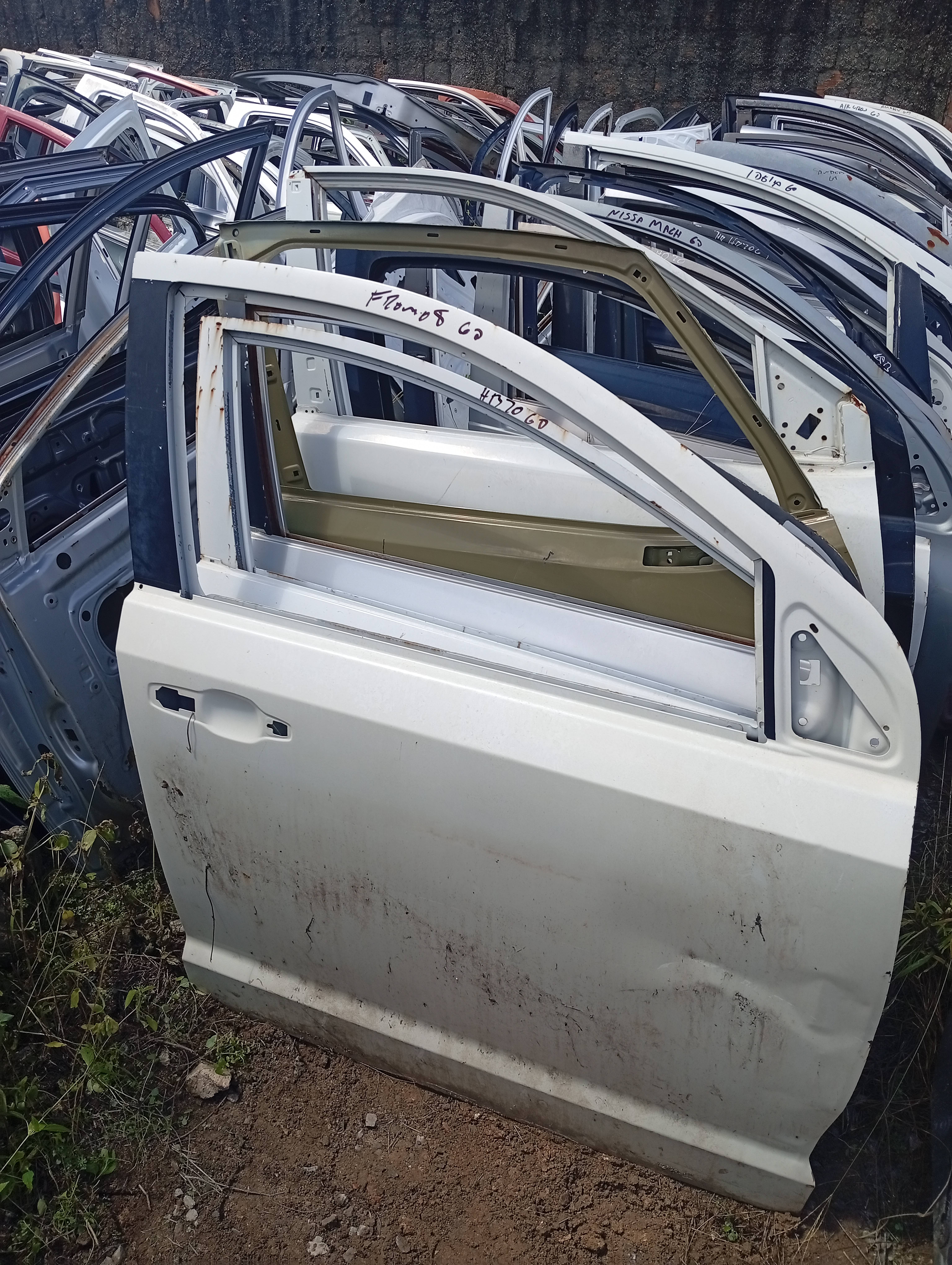 Porta Dianteira Direita Fiat Freemont 2010