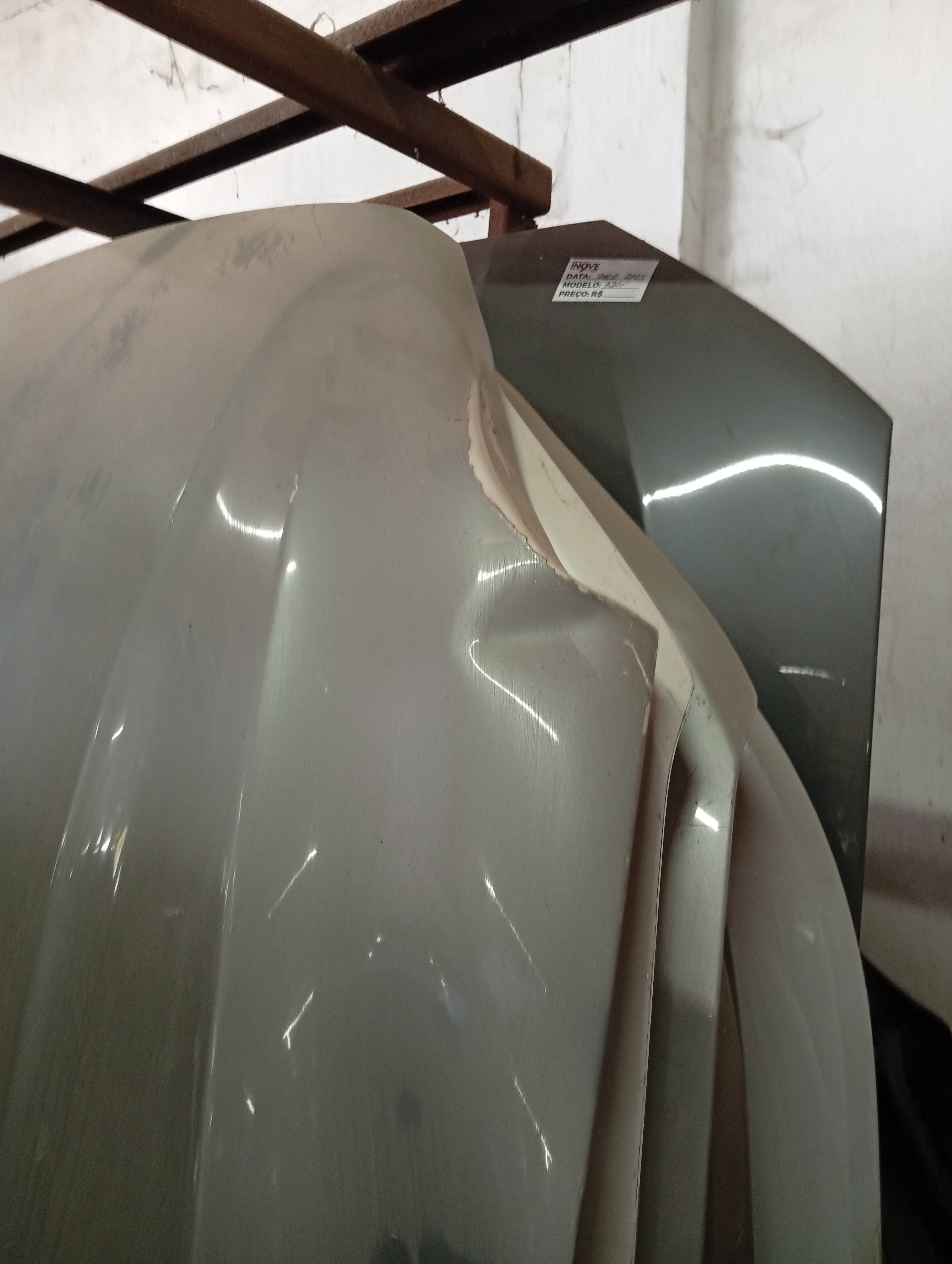 Capô Volvo XC60 2018 - Imagem 2