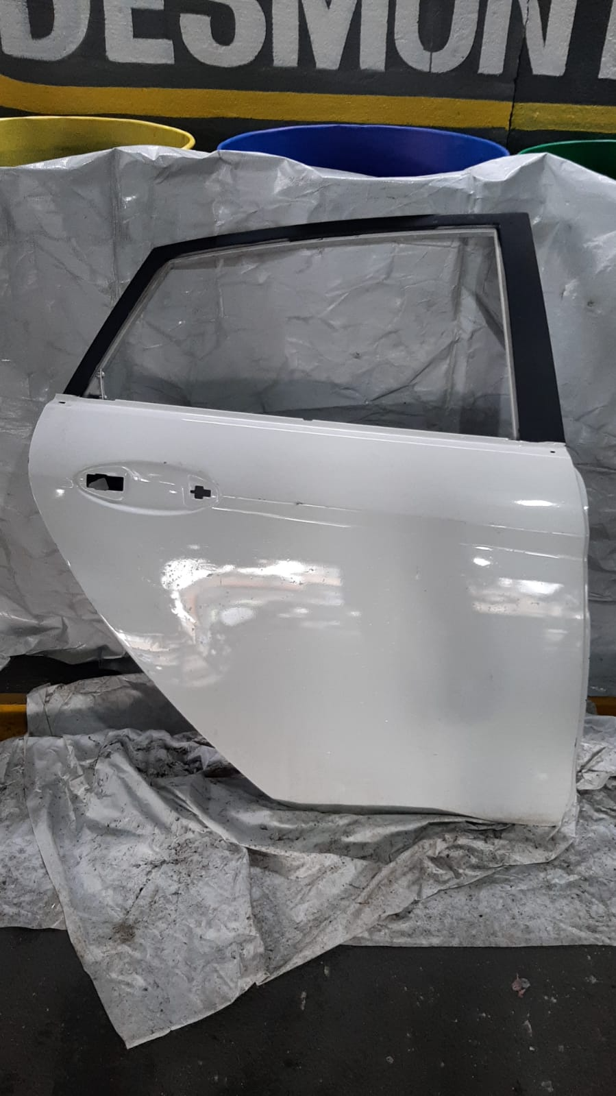 PORTA TRAS FORD K NOVO SEDAN LD BRANCA