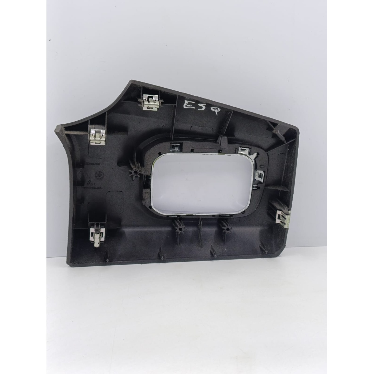 Moldura Difusor Ar Esquerdo GM Onix - Imagem 2