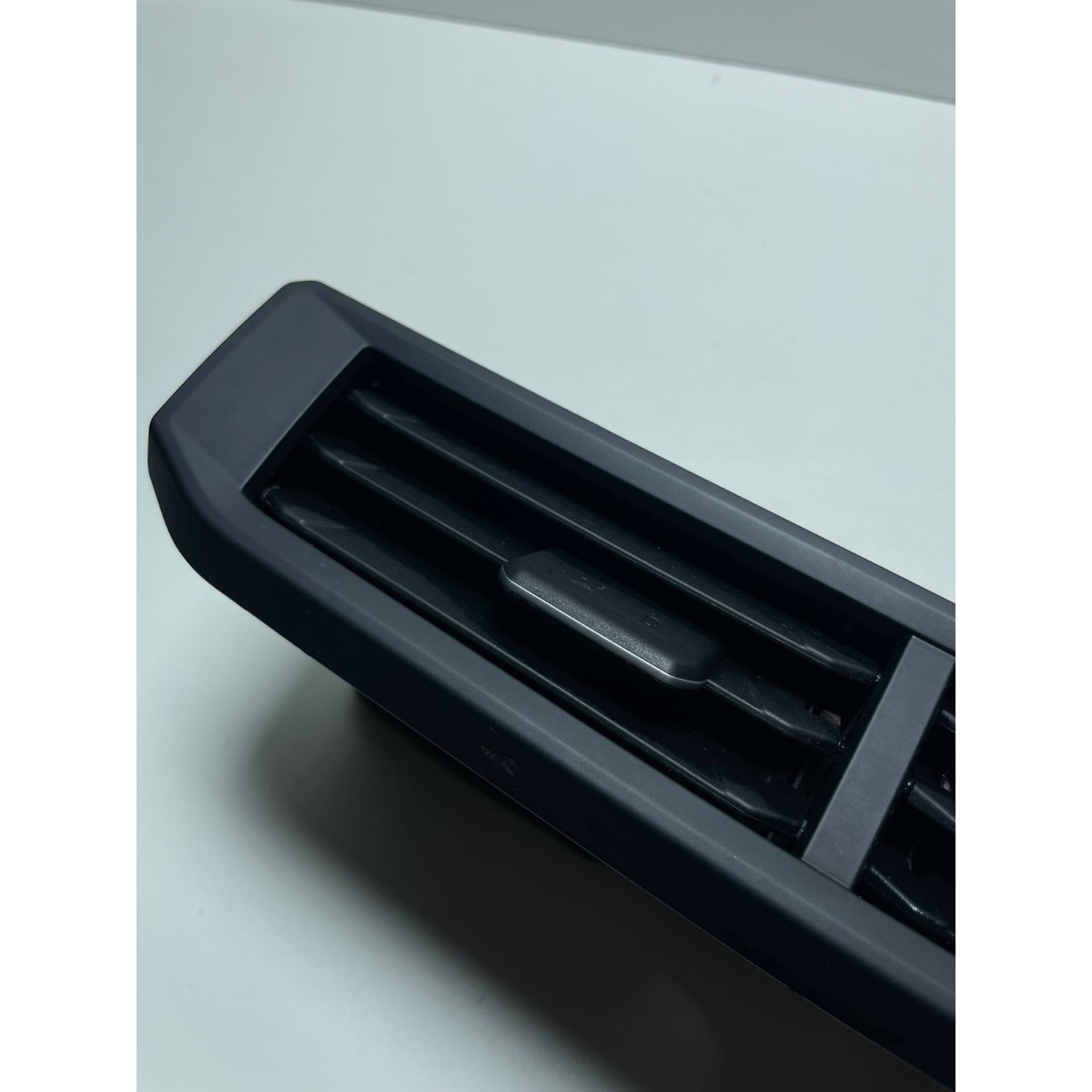 Difusor De Ar Central Volkswagen Nivus 2018 a 2024 6ea819728 - Imagem 3
