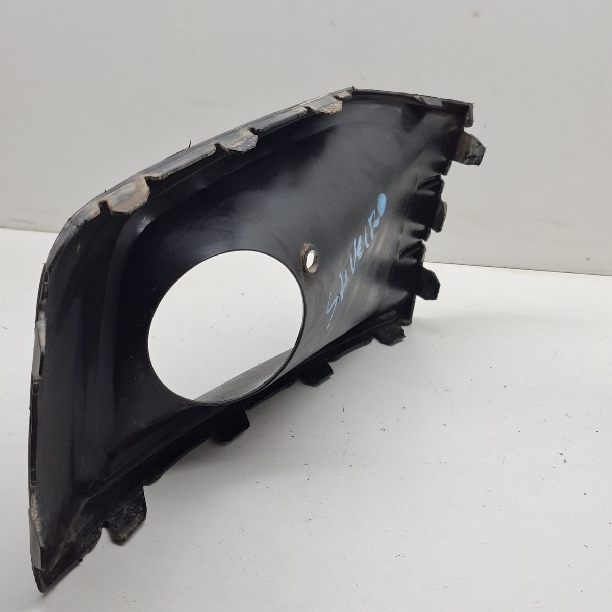 Moldura Farol Milha Esquerdo Gol Saveiro Track G6 Original Preto Esquerdo - Imagem 4