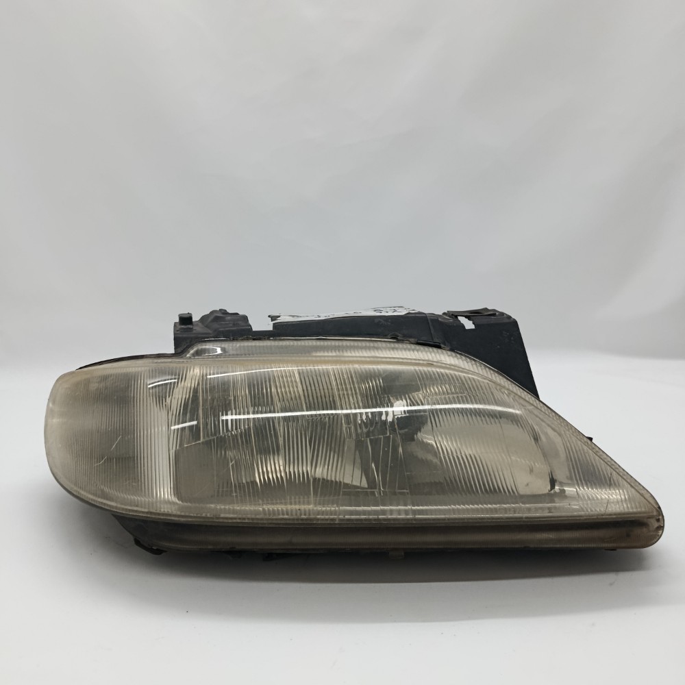 Farol dianteir direit Citroen xsara 1997 1998 1999 2000