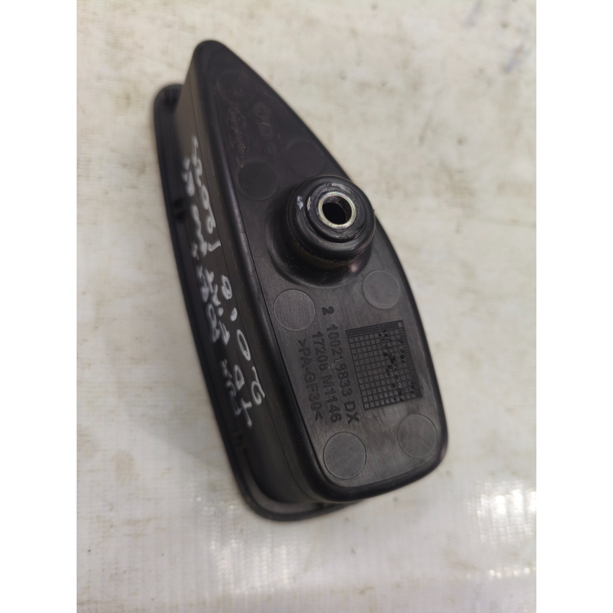Puxador Porta Traseira Direita Fiat Mobi 2016 A 25 100218833 - Imagem 4