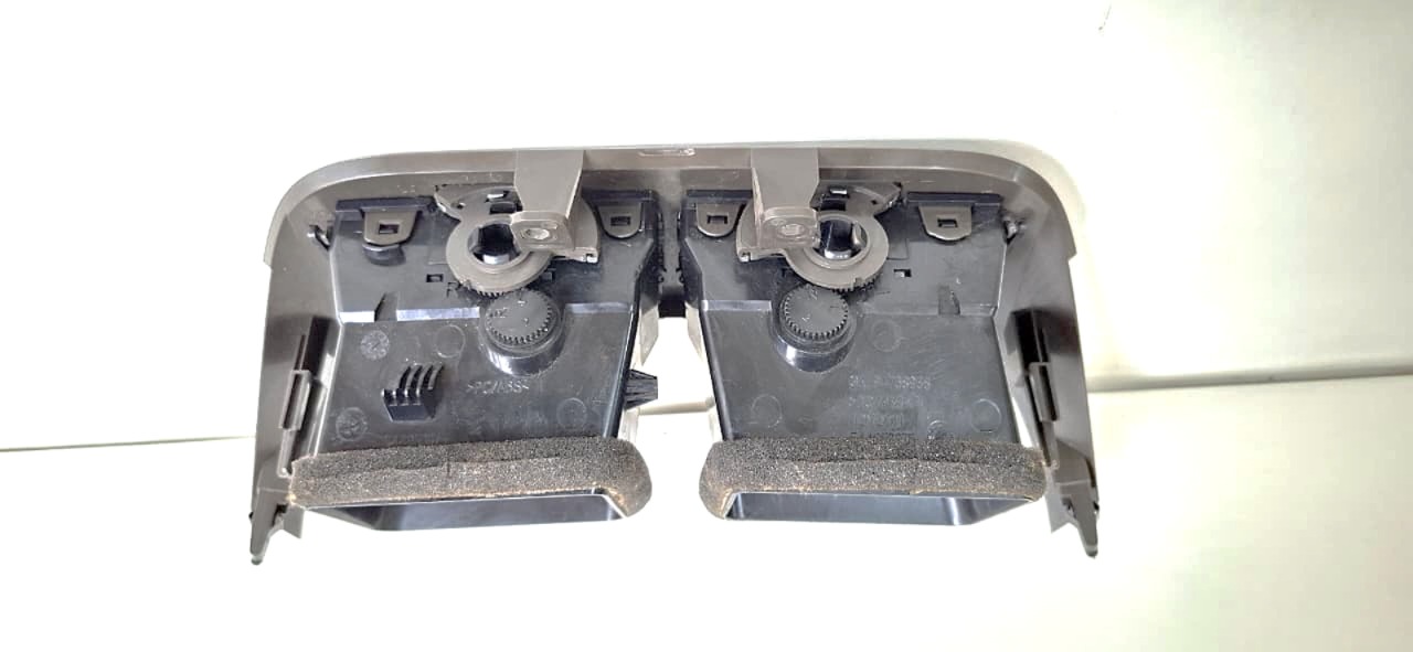 Difusor de Ar Central Chevrolet Onix 2020-2024 - Imagem 3