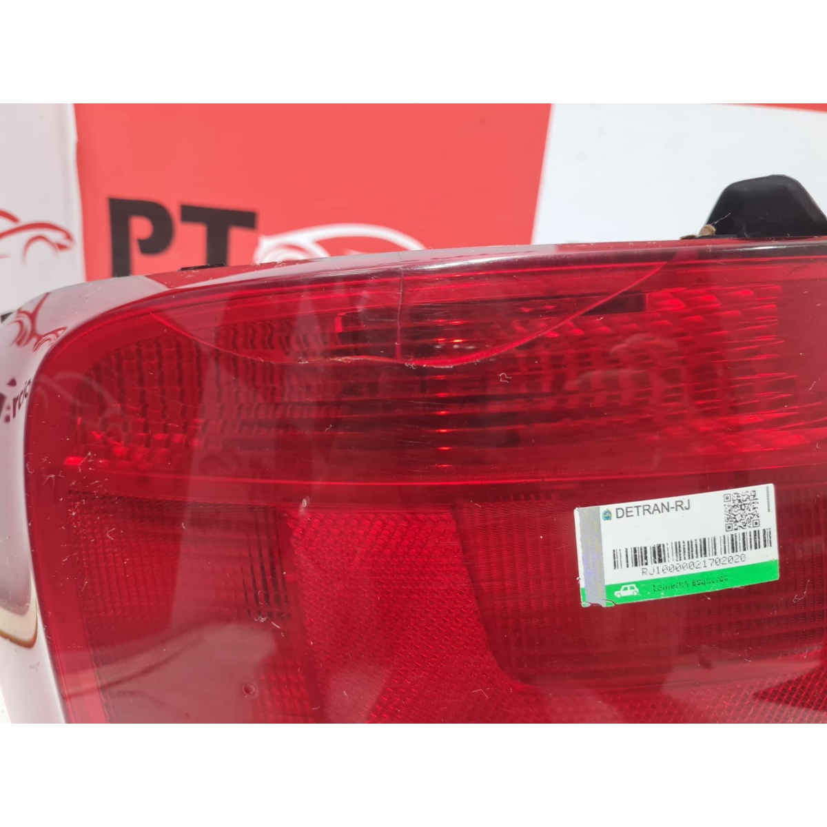 Lanterna Traseira Esquerda Vw Gol G6 13/16 COM AVARIA - Imagem 3