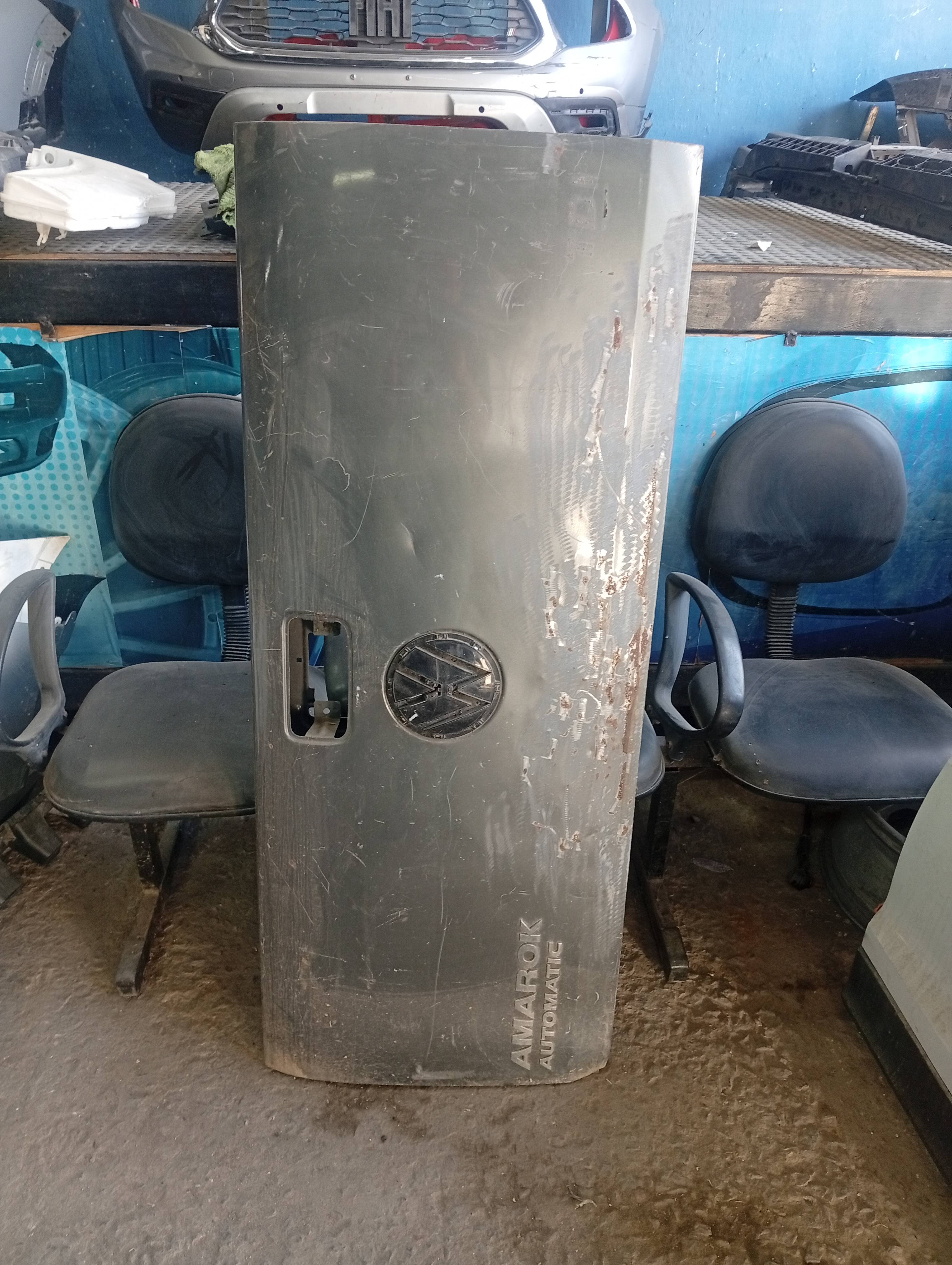 Tampa Traseira Volkswagen Amarok 2010 a 2020 - Imagem 1